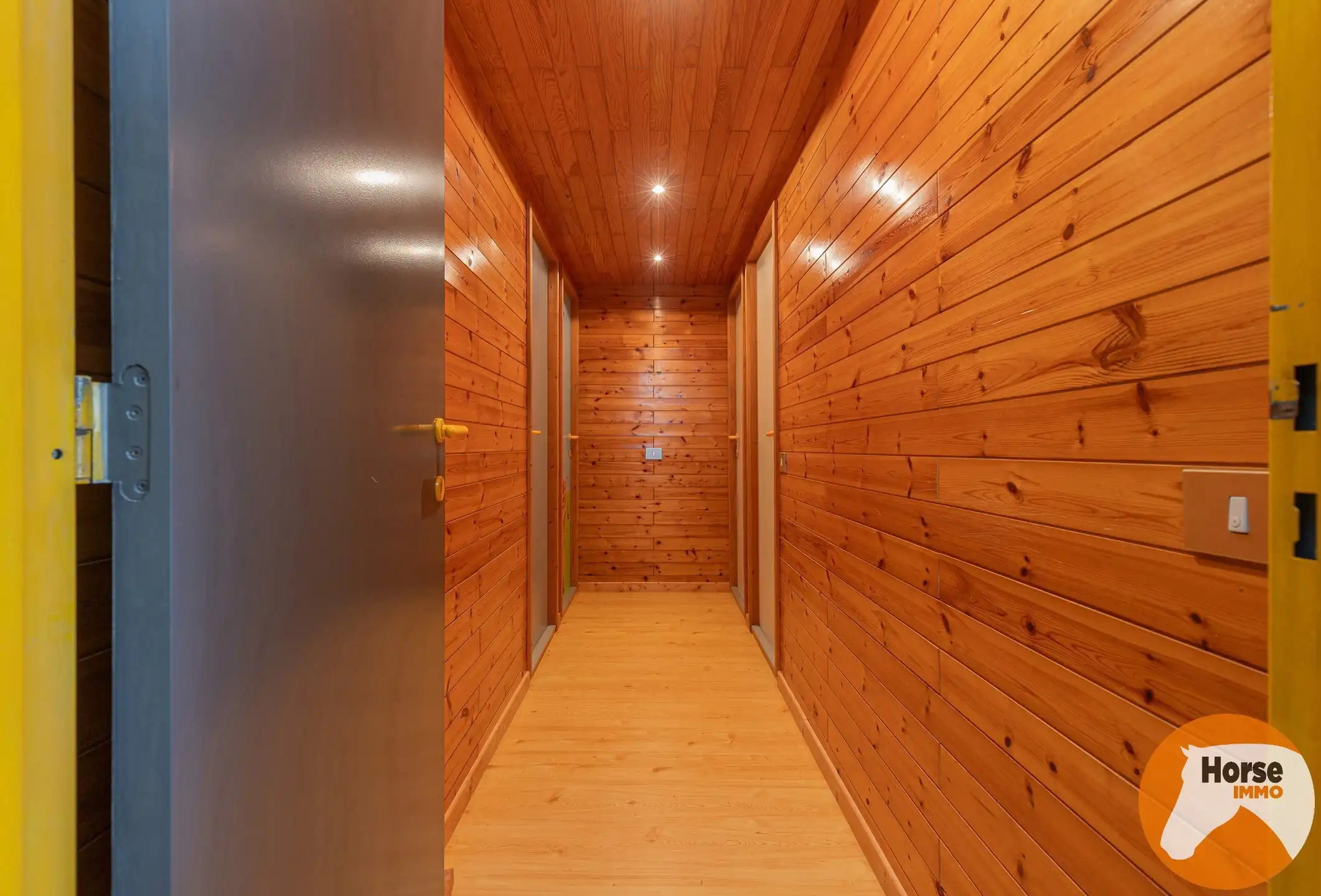 EREMBODEGEM- Ruime gezinswoning met tuin en weide  foto 14