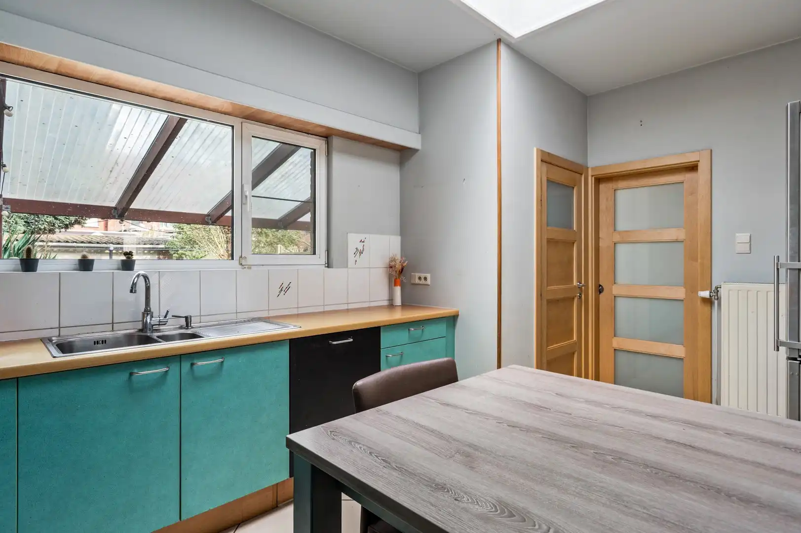 Gezinswoning met 4 slaapkamers in rustige buurt foto 7