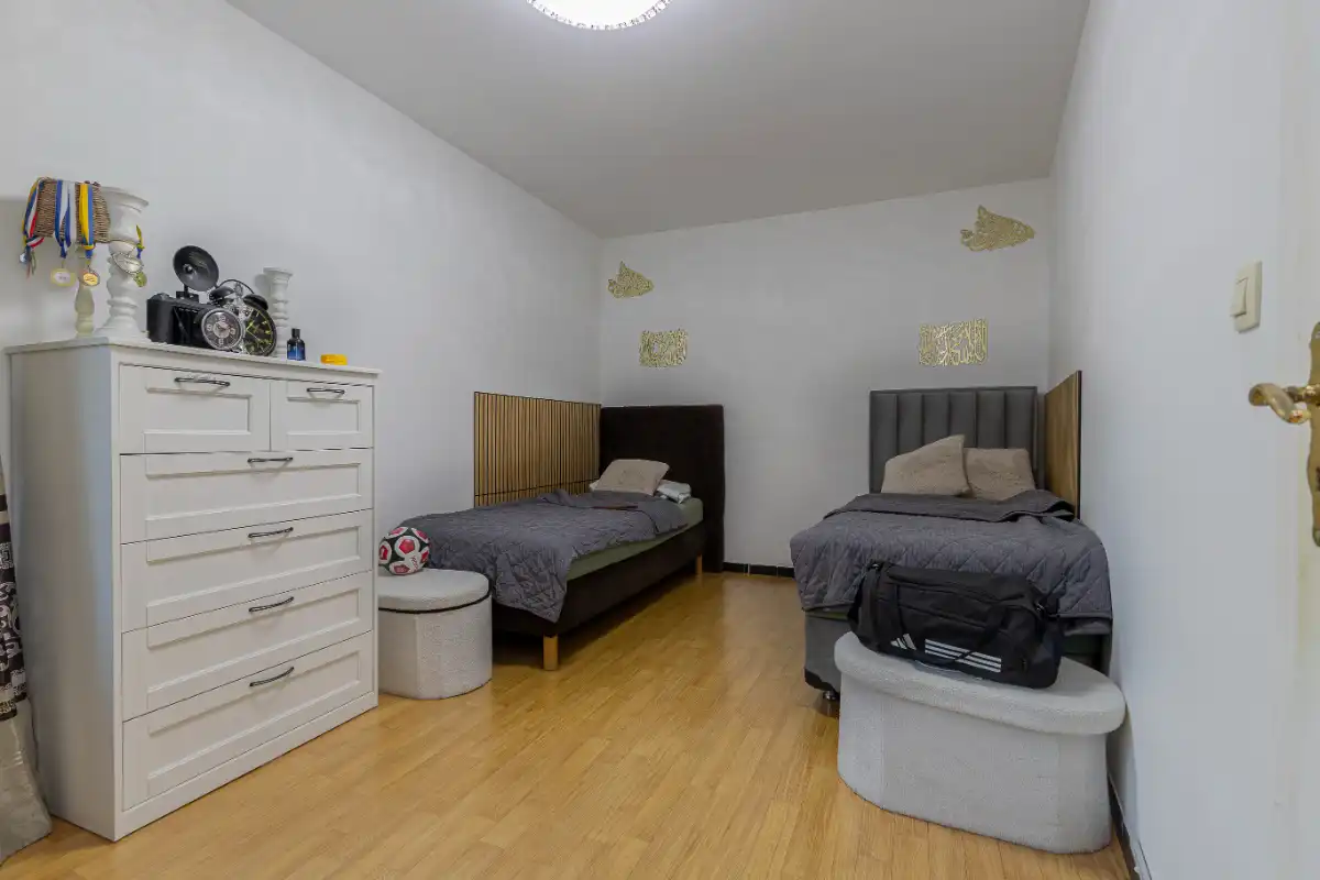 3-slaapkamerappartement op toplocatie foto 6