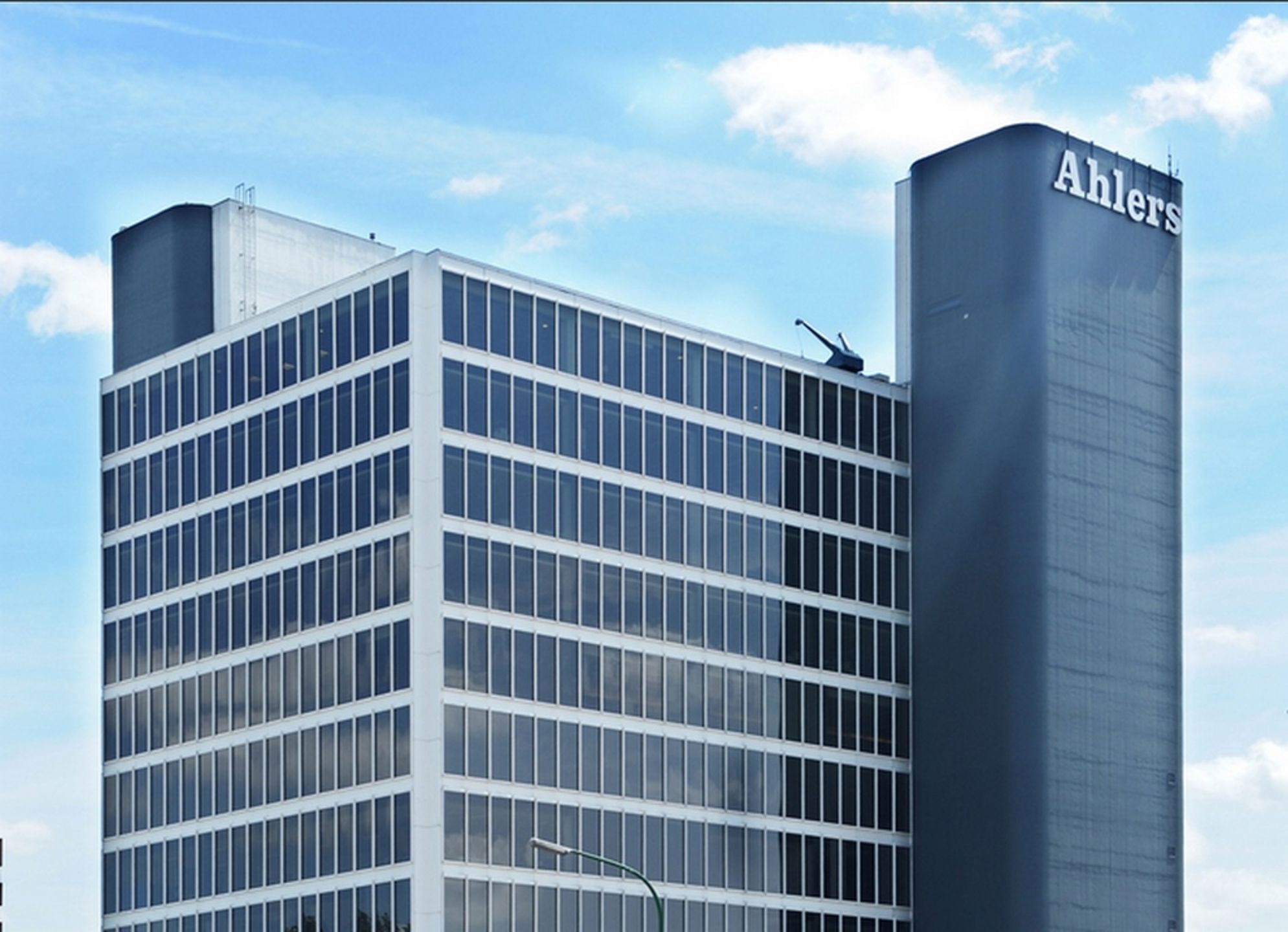 Antwerpen: Kantoren en werkplekken te huur in Ahlers Building. foto 6