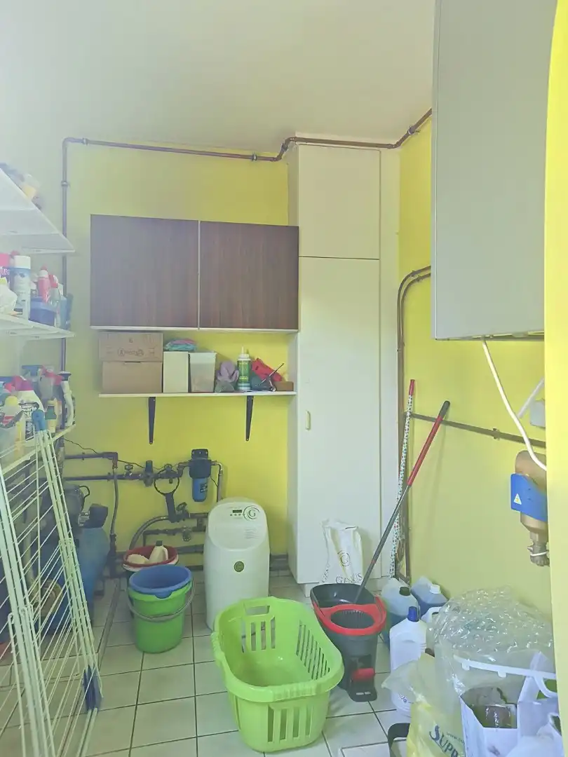 Woning met 4 slpks, tuin en dubbele garage foto 8
