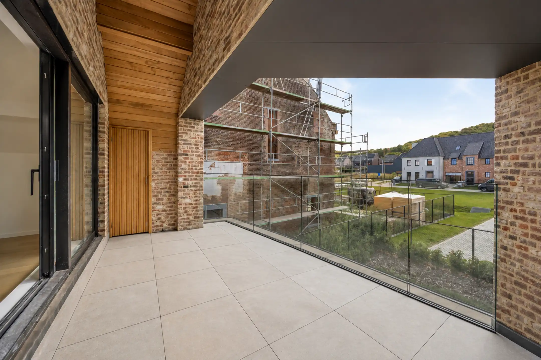Luxueus afgewerkt gelijkvloersappartement met 3 slaapkamers foto 13
