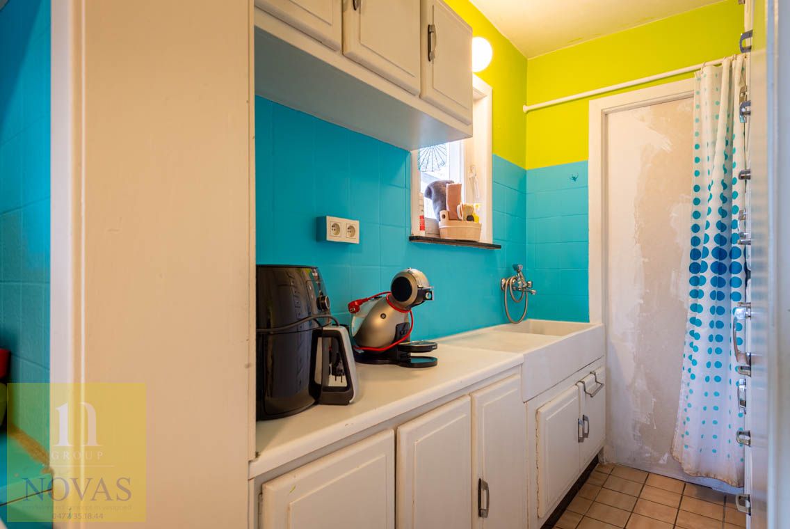 Gezellige woning met 3 slaapkamers, fijne woonkamer en diepe tuin foto 11