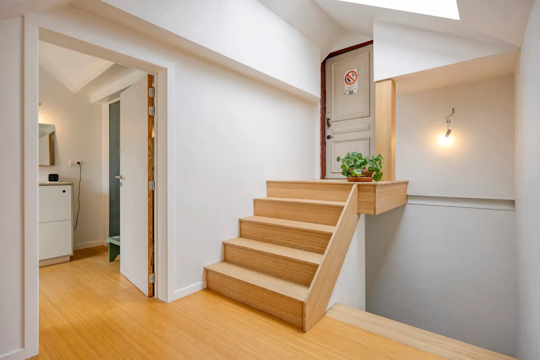 Ruime villa in een groene omgeving foto 13