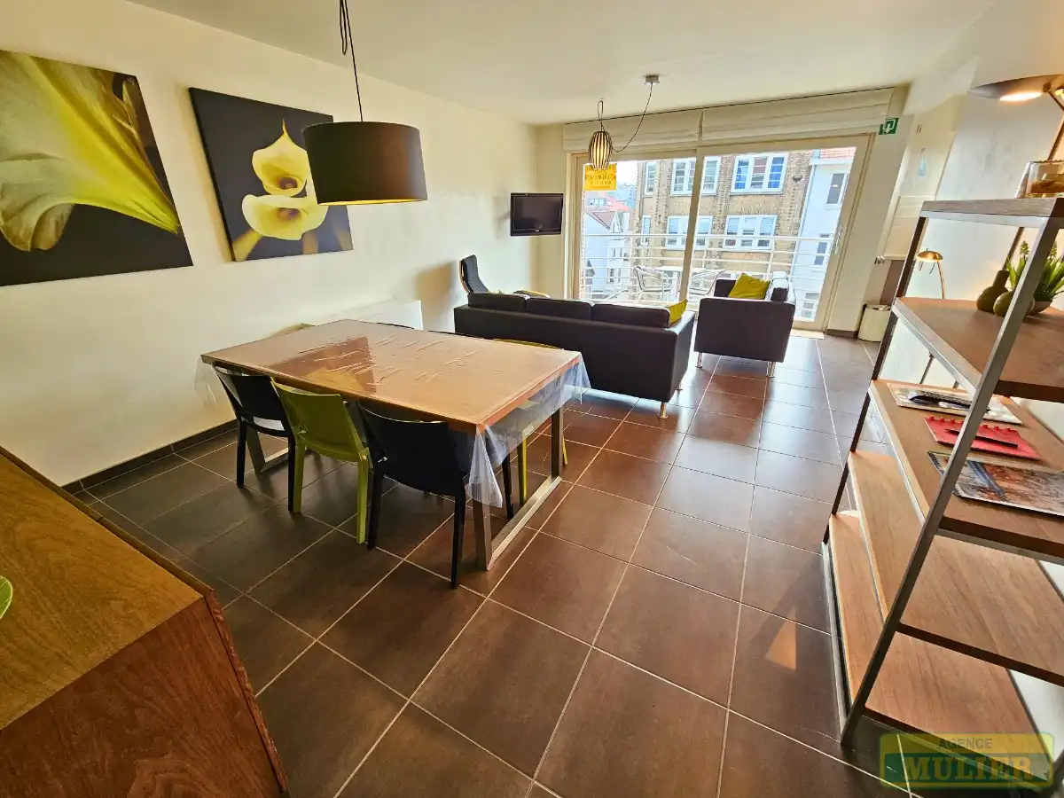 MODERN EN CENTRAAL GELEGEN APPARTEMENT TE KOOP IN DE PANNE foto 6