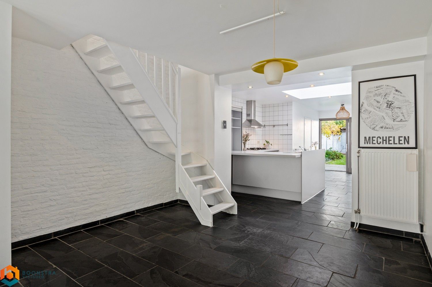 Gerenoveerde gezinswoning met 3 slpkrs en tuin in Mechelen foto 5