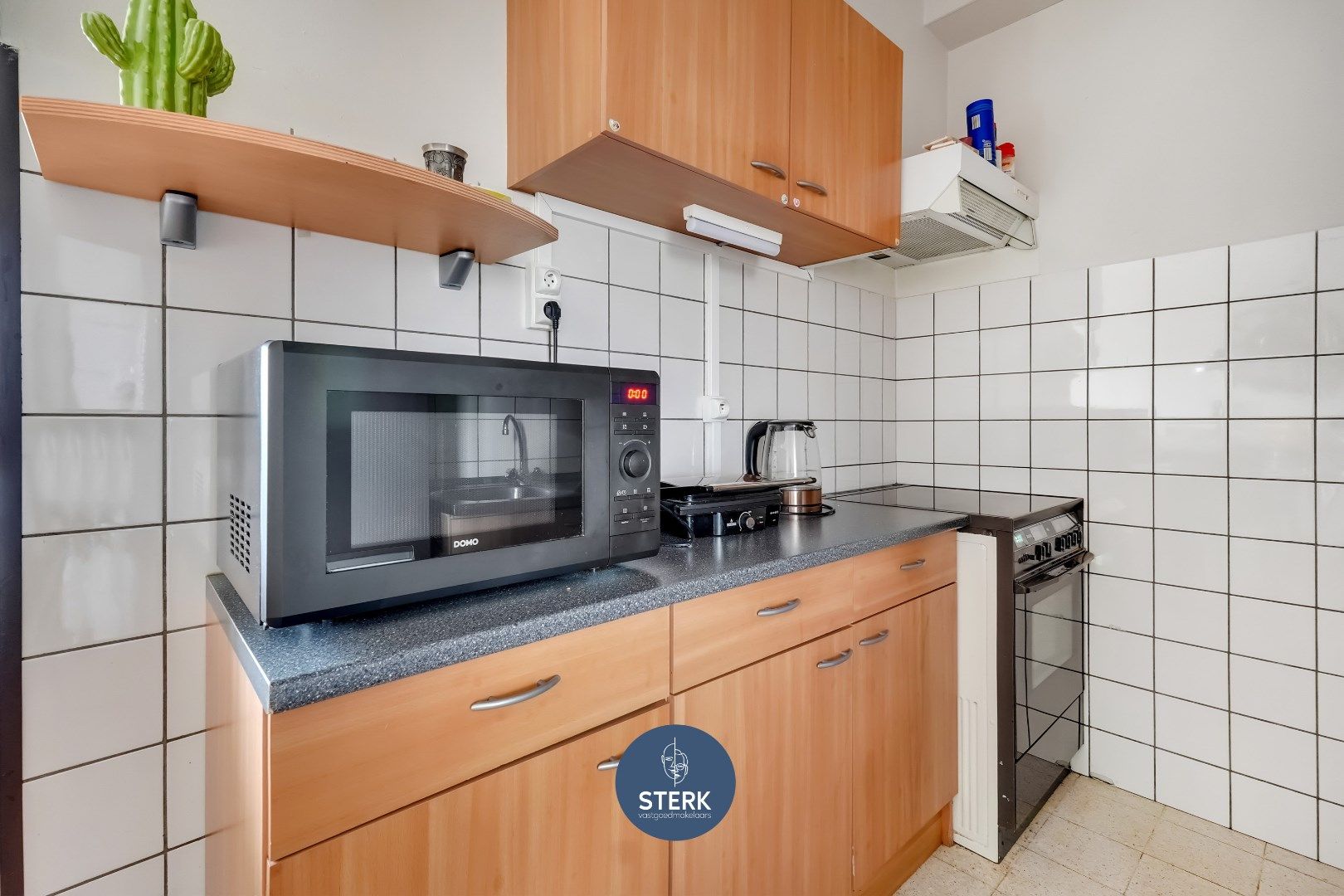 VERHUURD APPARTEMENT OP EEN CENTRALE LOCATIE TE LANAKEN !  foto 6