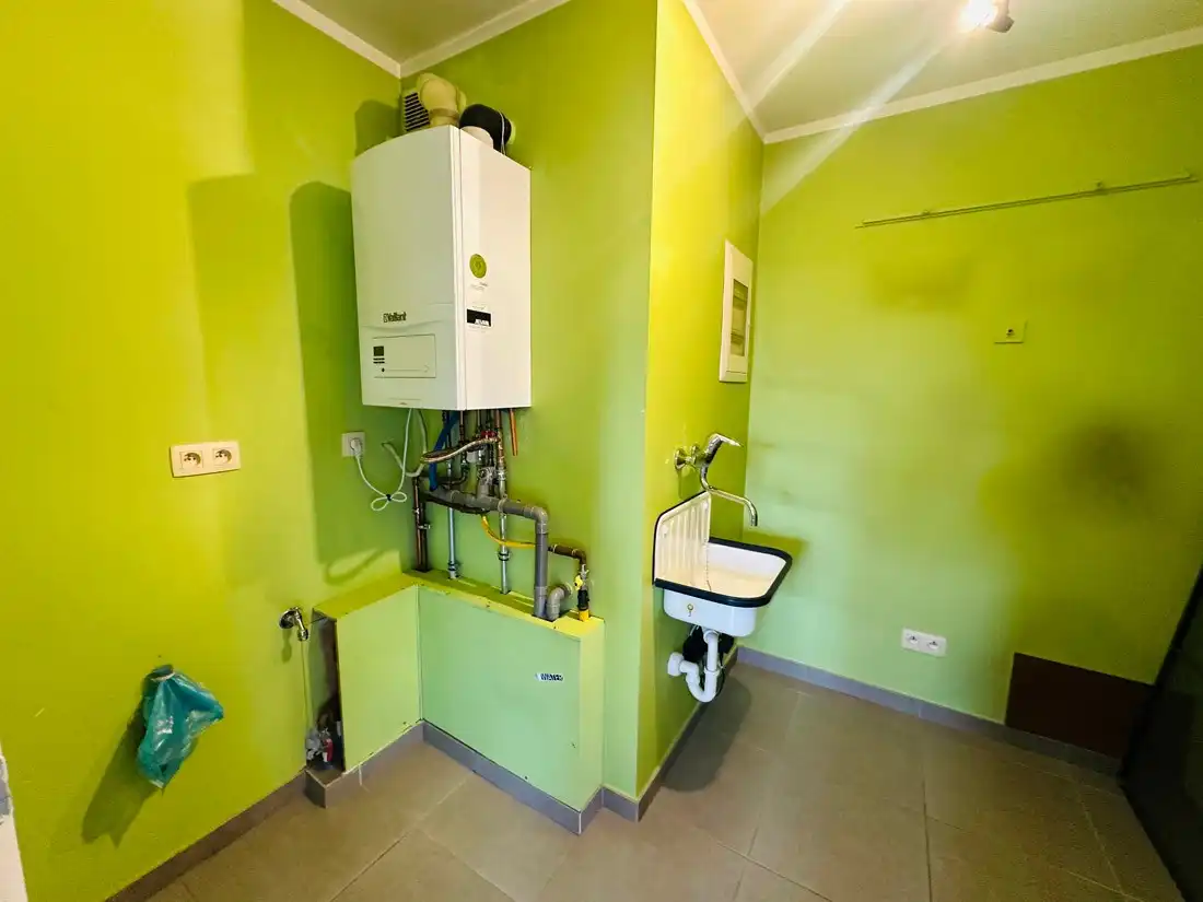 Modern appartement te Heusden-Zolder foto 15