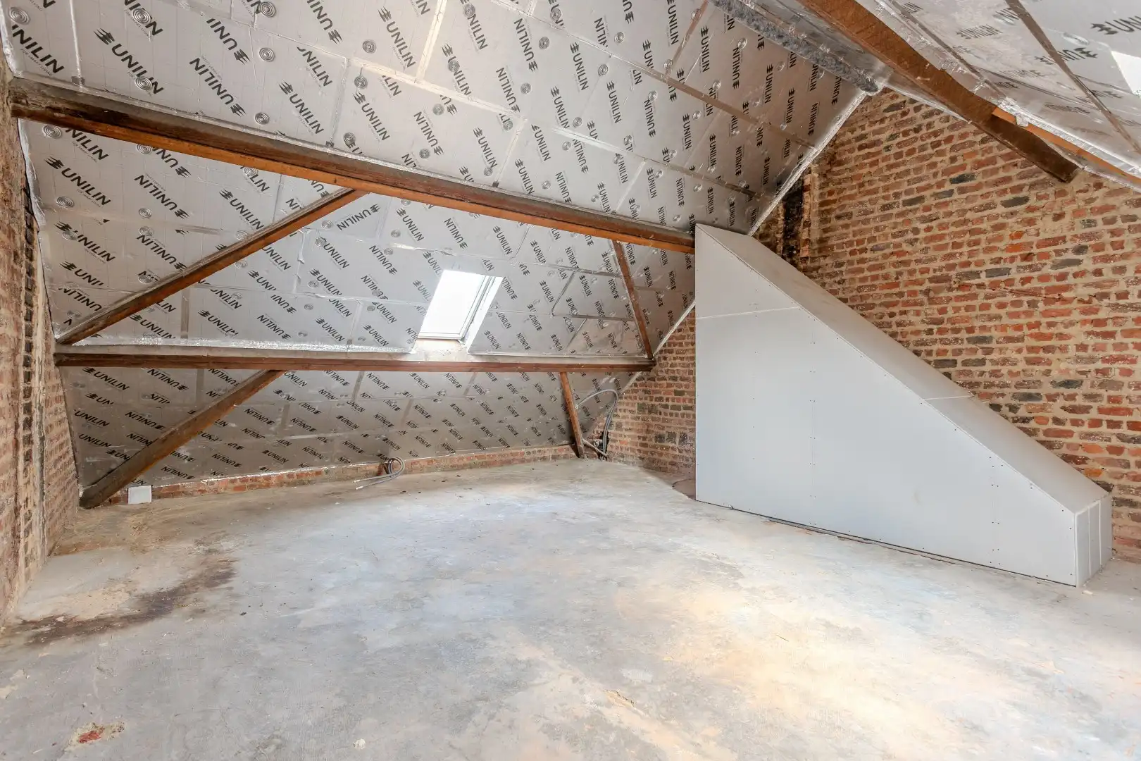 Gerenoveerde woning (EPC B) met 3 slpks (5 mogelijk) garage en tuin in een rustige straat te Lembeek foto 26