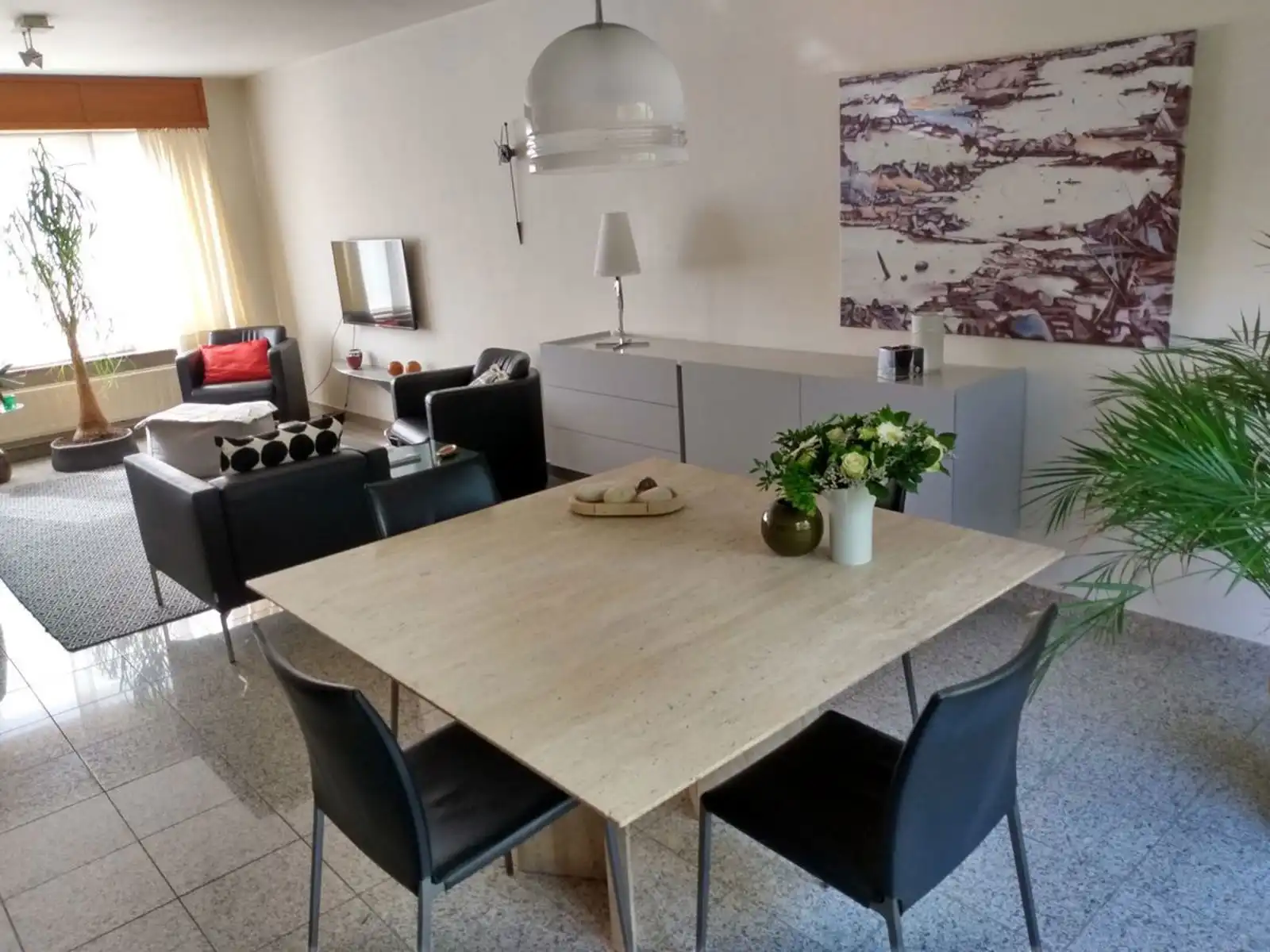 Ruime halfopen woning met tal van mogelijkheden foto 5