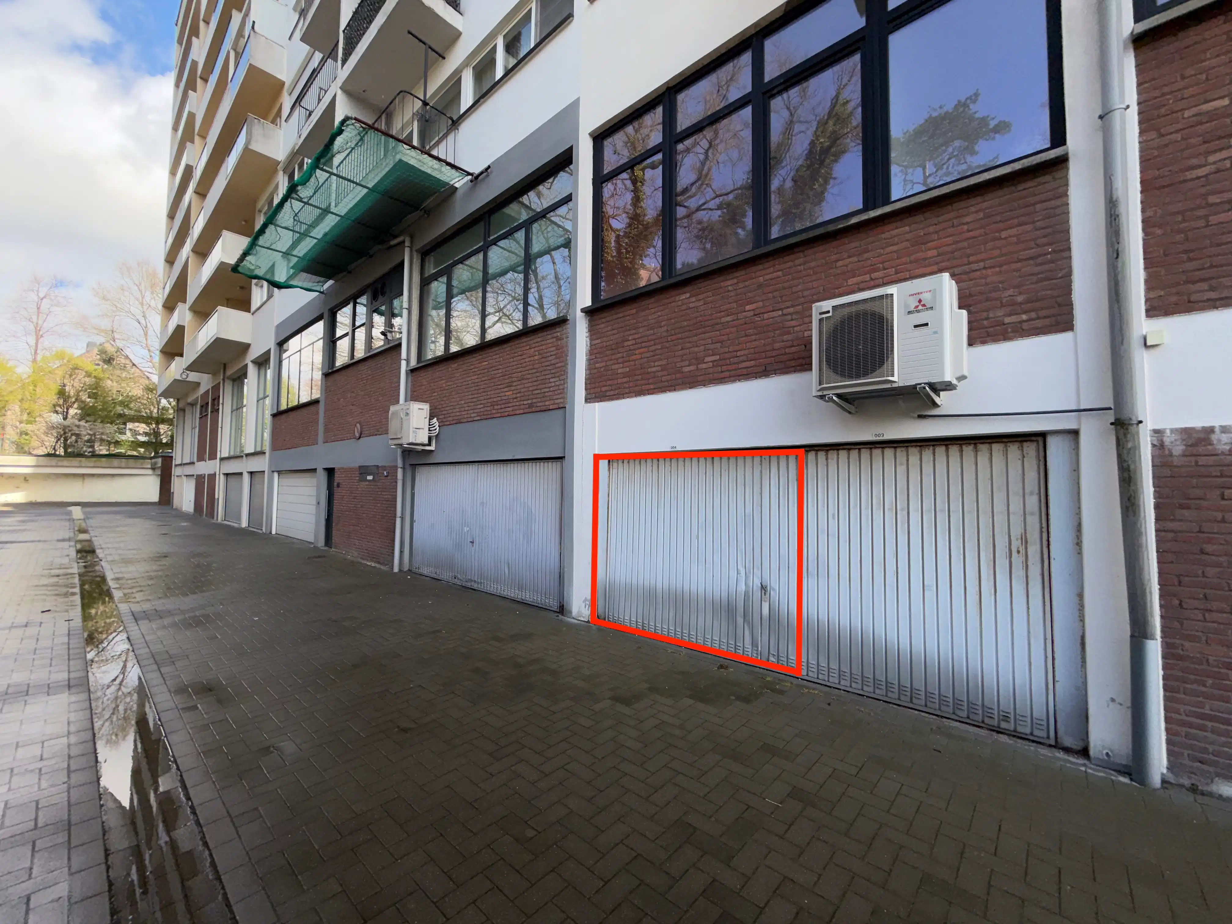 Genk, Reinpadstraat 17 bus 18 - Ruim appartement met 3 slaapkamers, autostaanplaats en kelderberging nabij Genk-centrum. foto 20