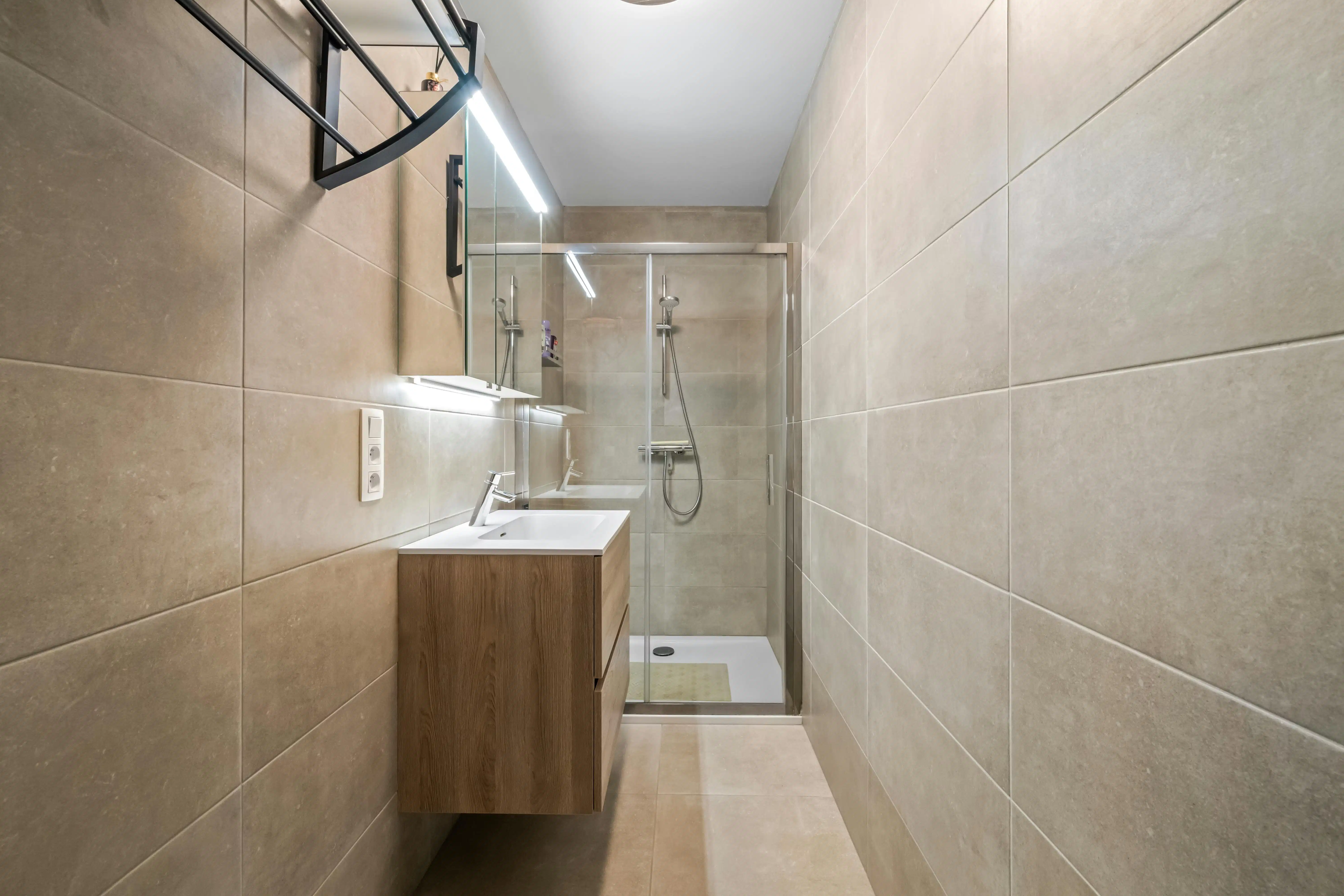 Prachtig recent 1 slaapkamerappartement met ruim terras! foto 10