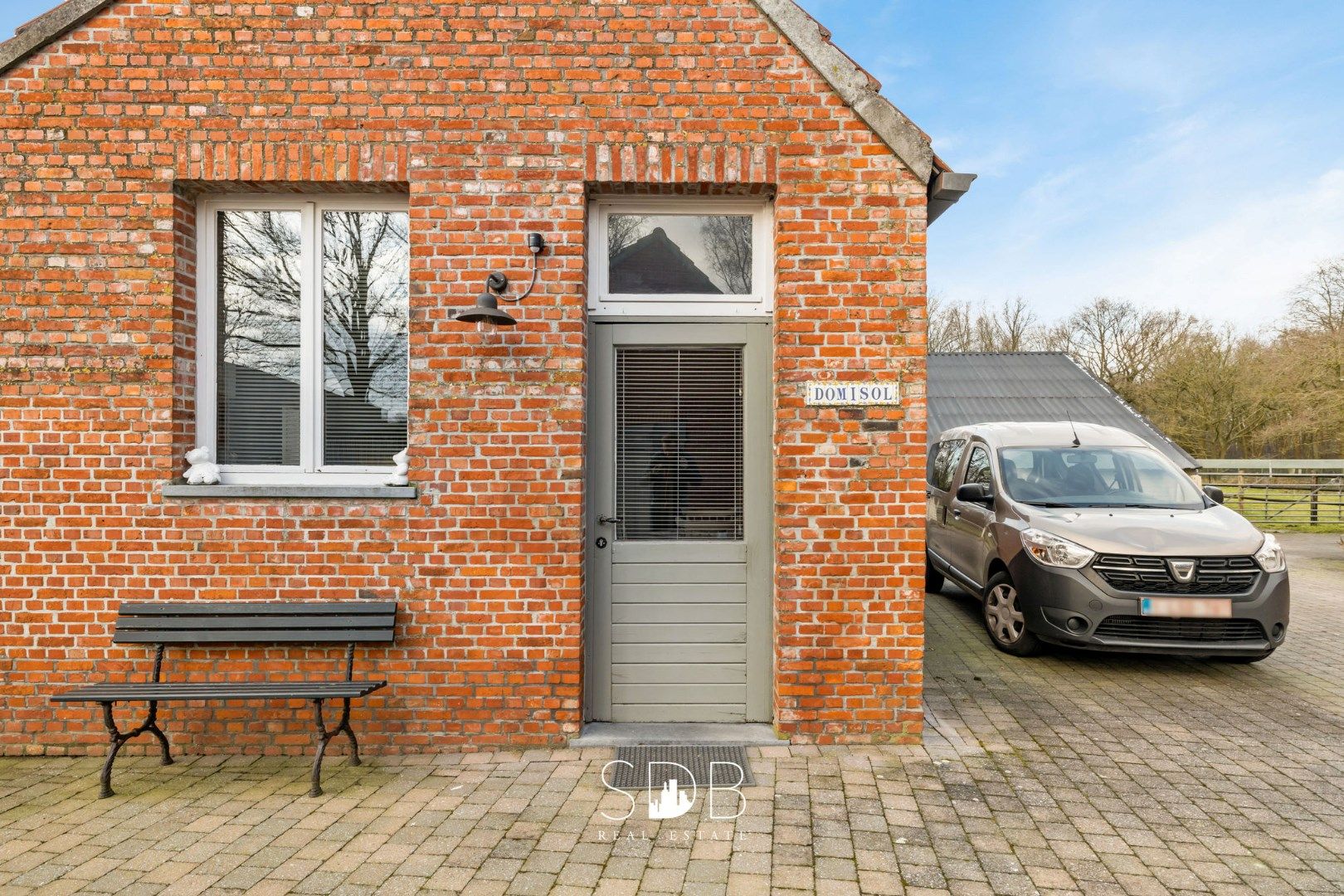 Authentieke hoeve met diverse bijgebouwen en graslanden op 93.155m² foto 31