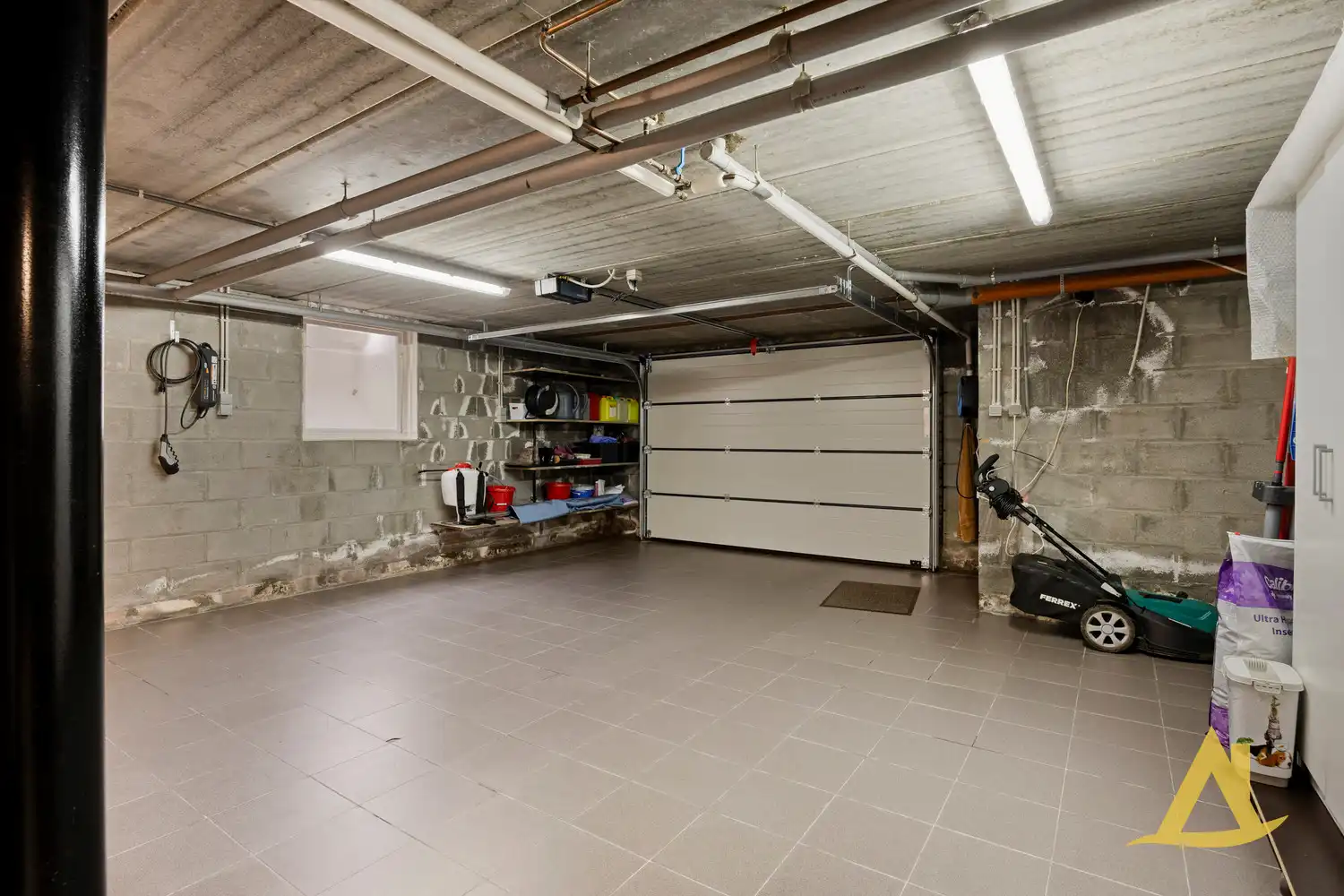 PRACHTIGE WONING IN LANDELIJKE STIJL TE LOKSBERGEN! foto 36