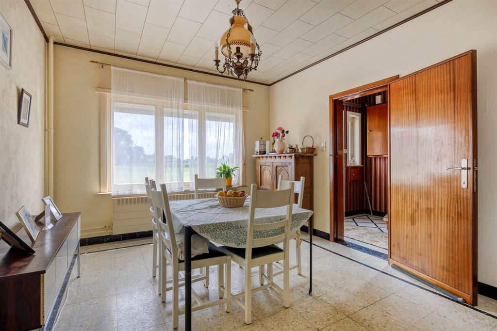 Te renoveren woning met grote tuin op 23a 70ca in Winksele foto 4