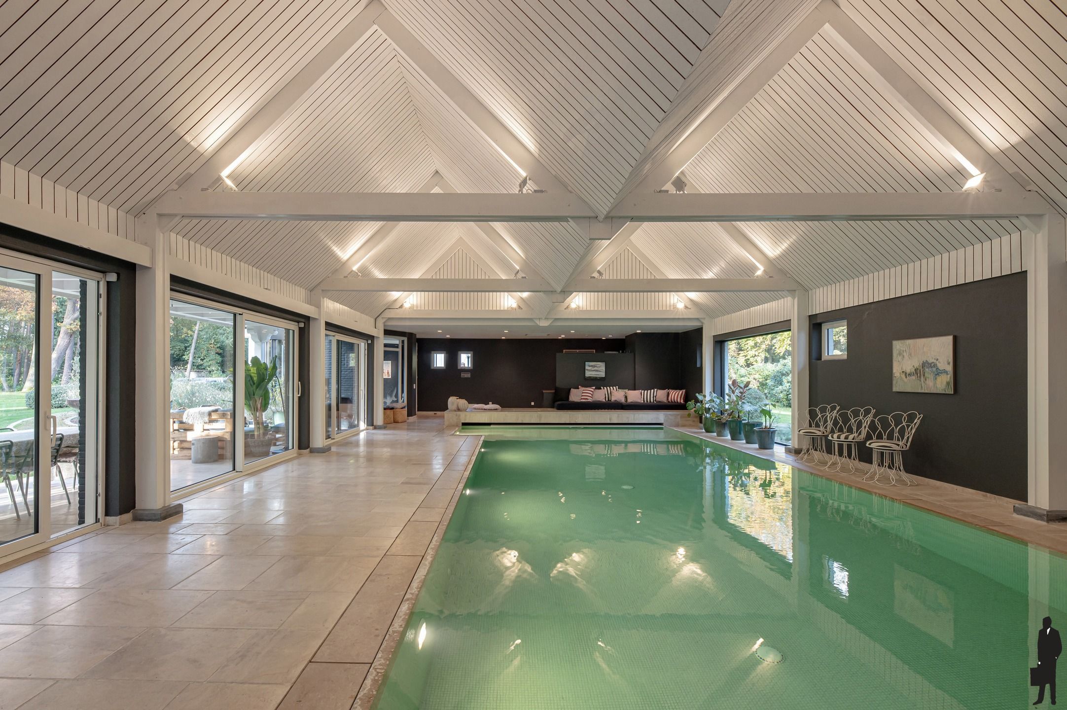 Prachtige recent totaal gerenoveerde villa op ca. 9.568 m² foto 13