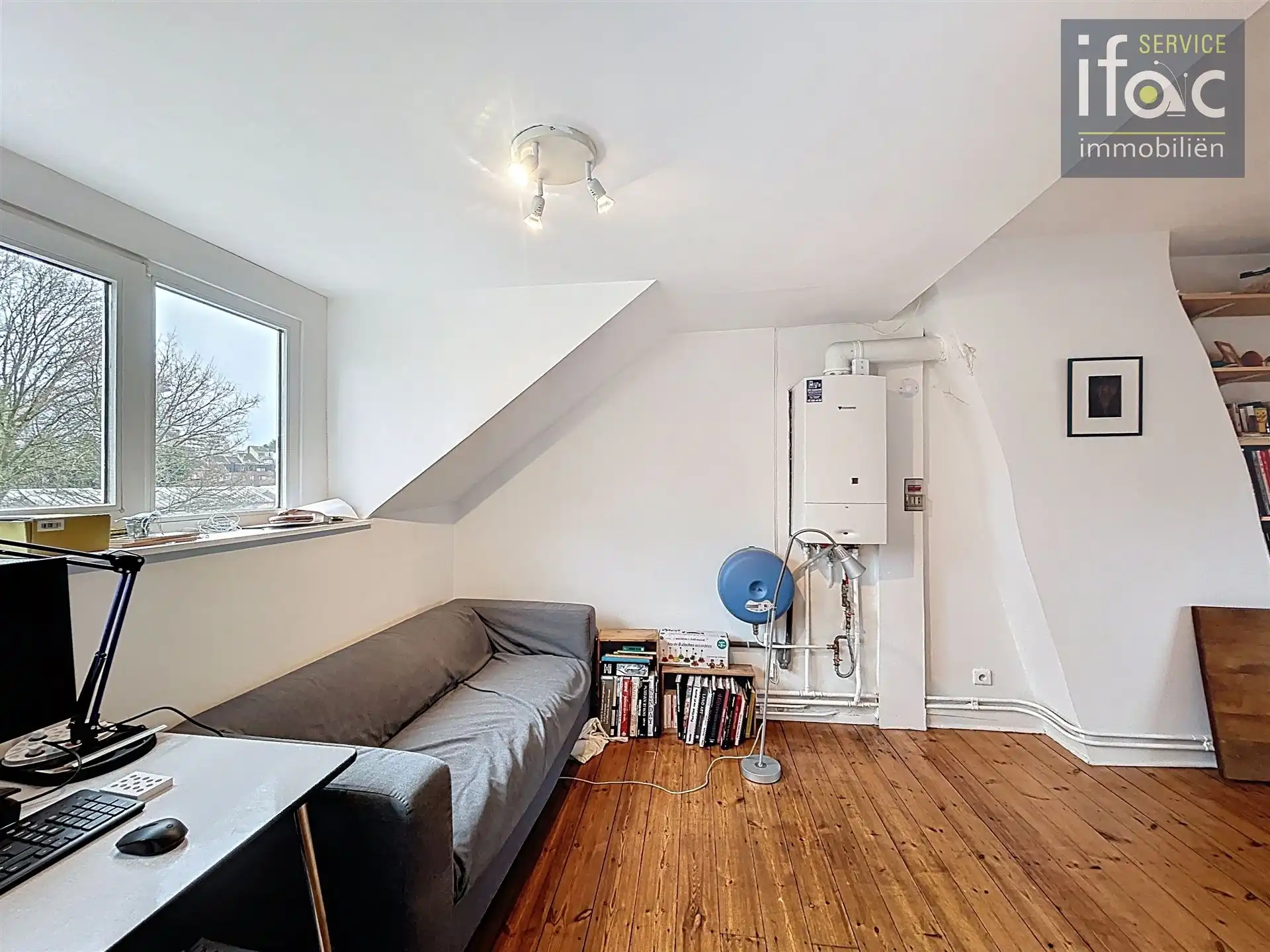 Ruime stadswoning met tuin foto 17