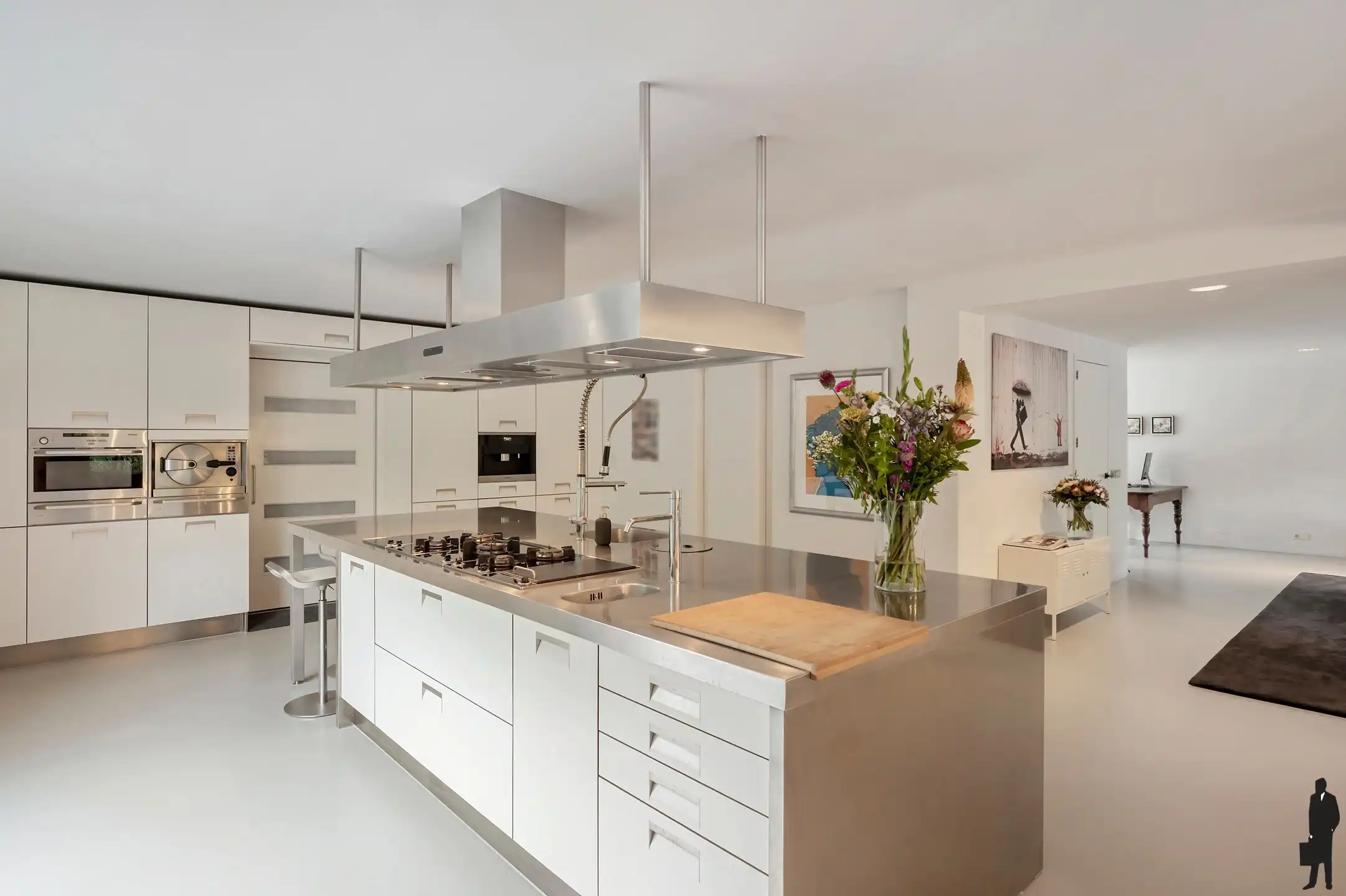 Moderne woning met 332m² bewoonbare oppervlakte foto 35