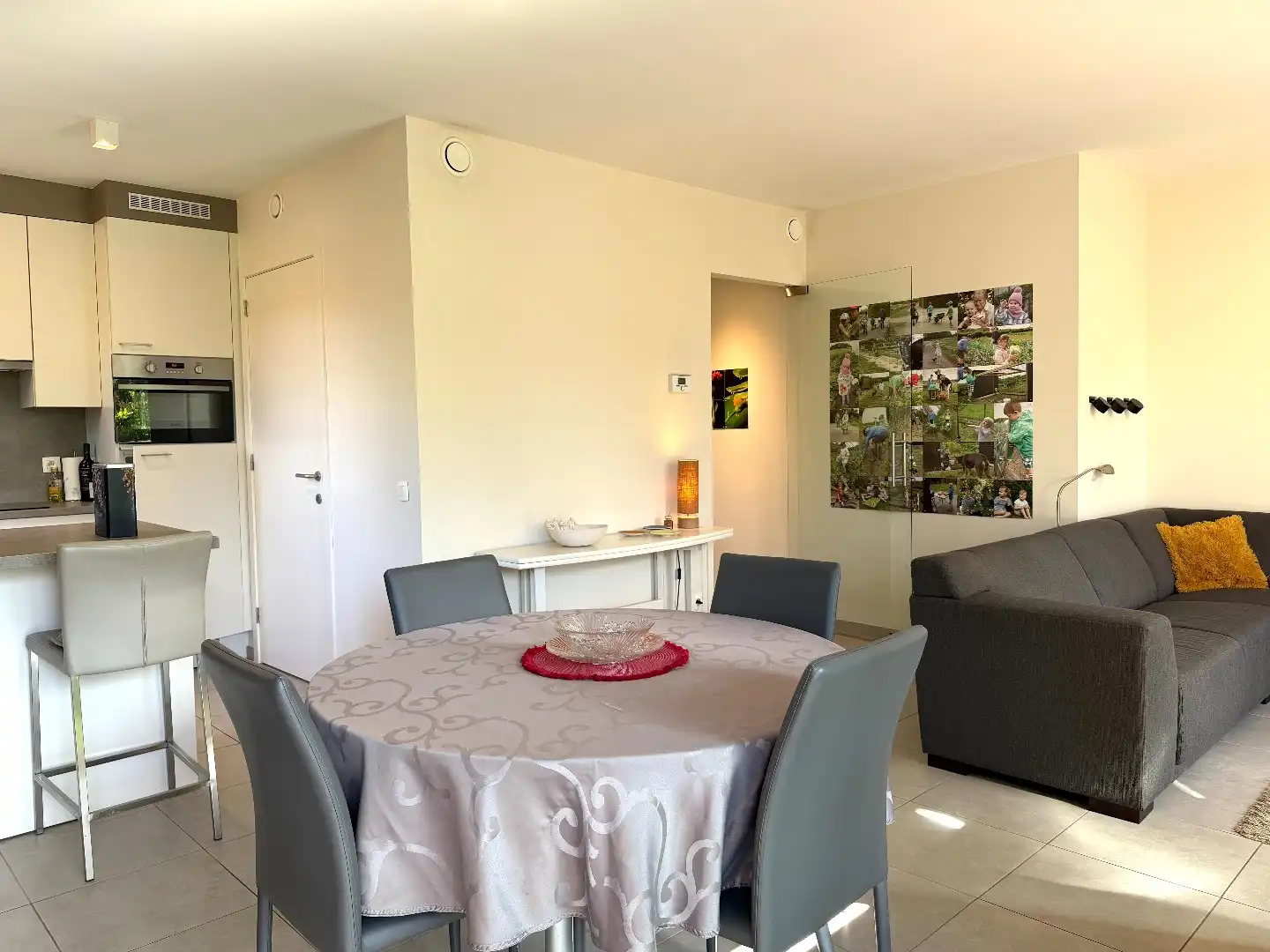 Prachtig appartement met private tuin aan de Lauwse Leieboorden! foto 3