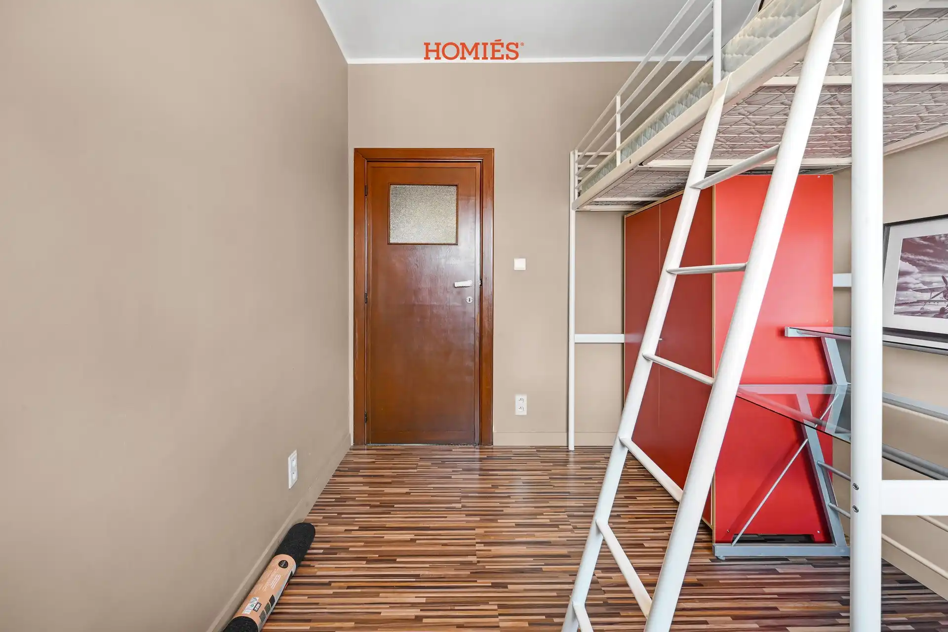 Instapklaar 2-slaapkamerappartement met uniek uitzicht foto 14