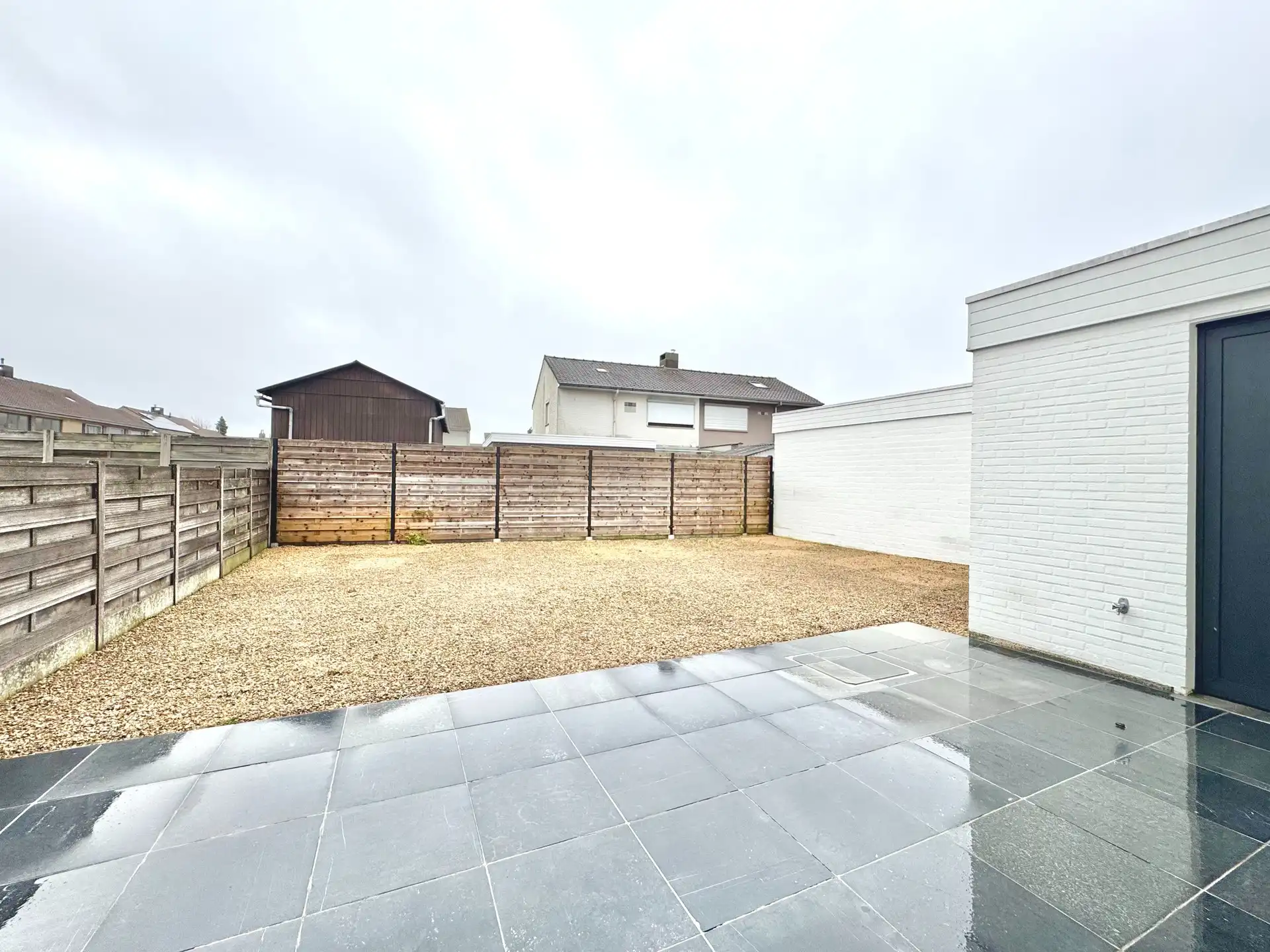 GERENOVEERDE WONING | 2 KAMERS | DRESSING |TUIN |GARAGE foto 12