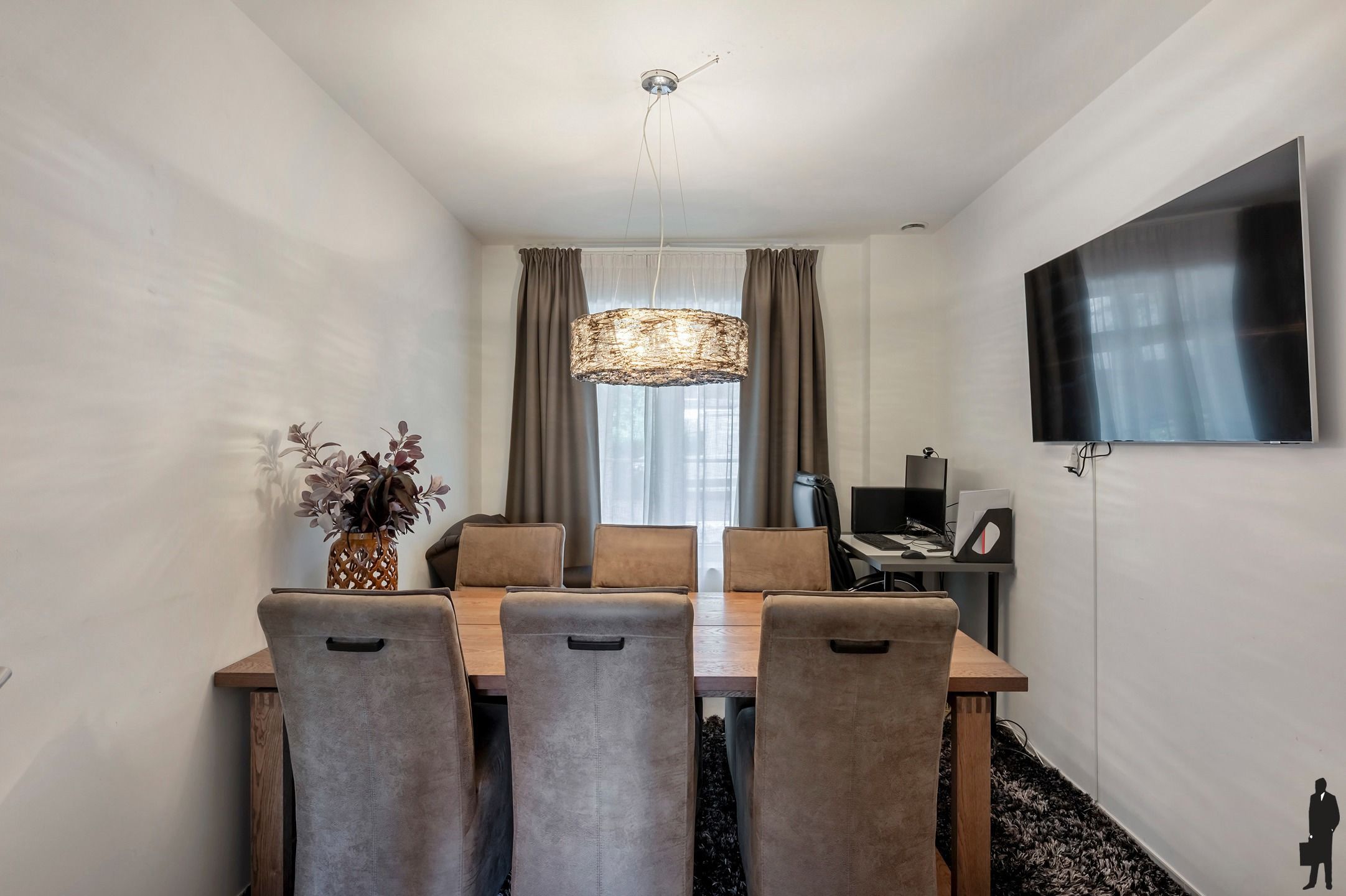 Instapklare en energiezuinige woning op ca. 302 m² ! foto 6