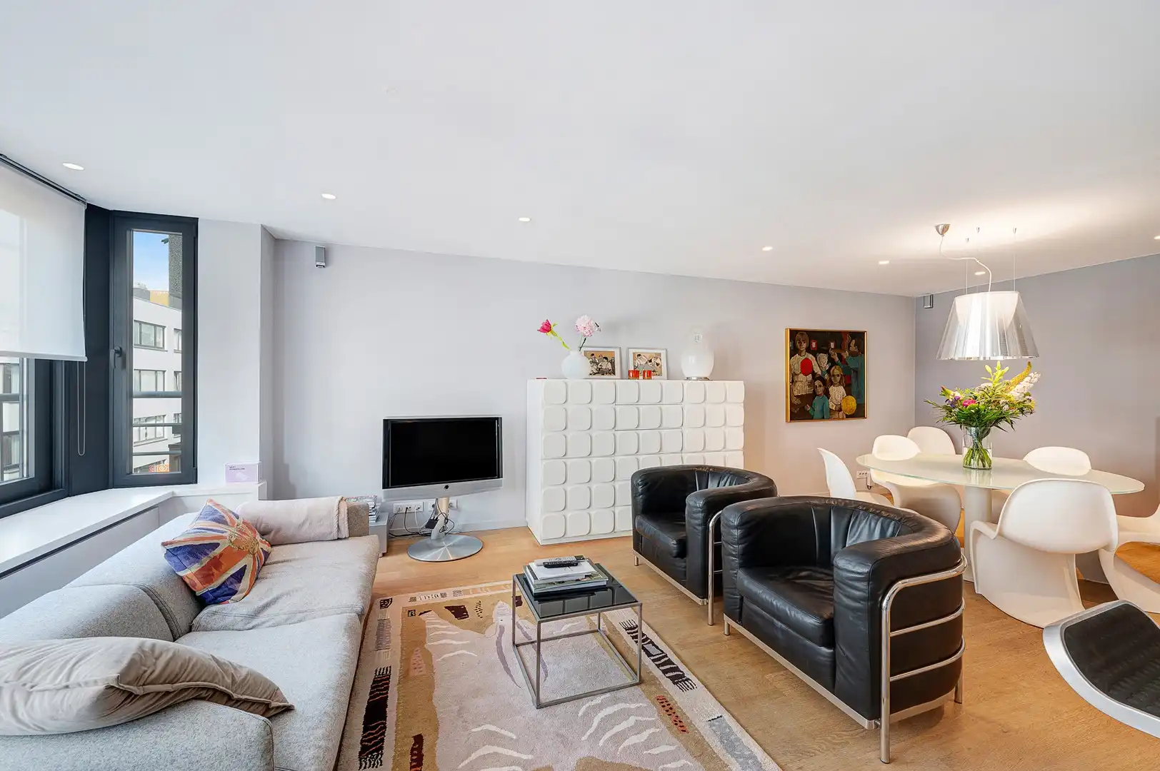 Instapklaar 2-slaapkamerappartement met terras op gegeerde locatie in Knokke. foto 28