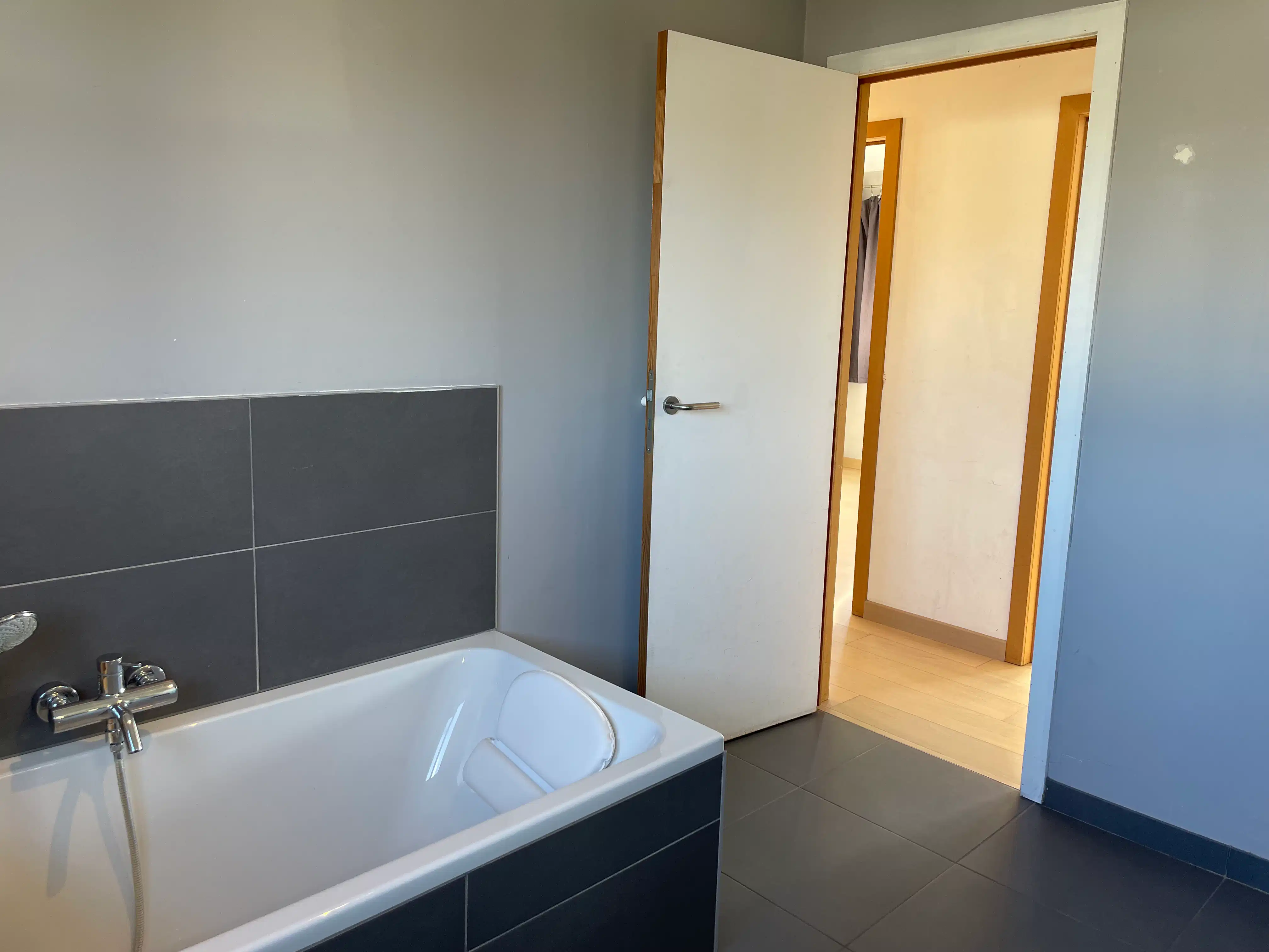 Moderne 3-slpk EENGEZINSWONING + tuin foto 19