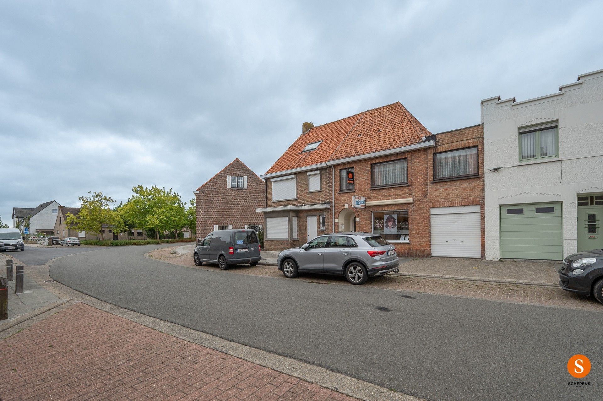 Charmante gezinswoning met ruimte en mogelijkheden in het hart van De Haan. foto 2