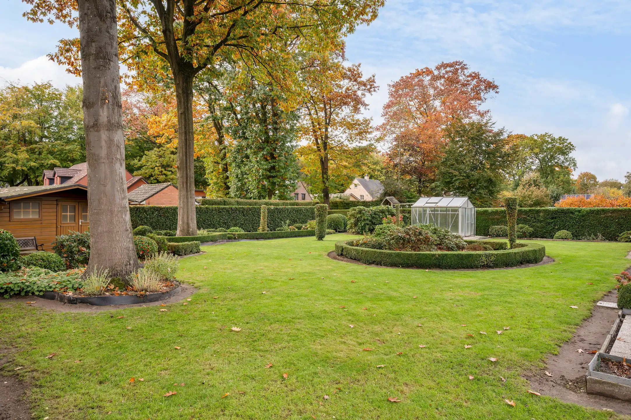 Goed onderhouden gelijkvloerse woning met 4 slaapkamers foto 4