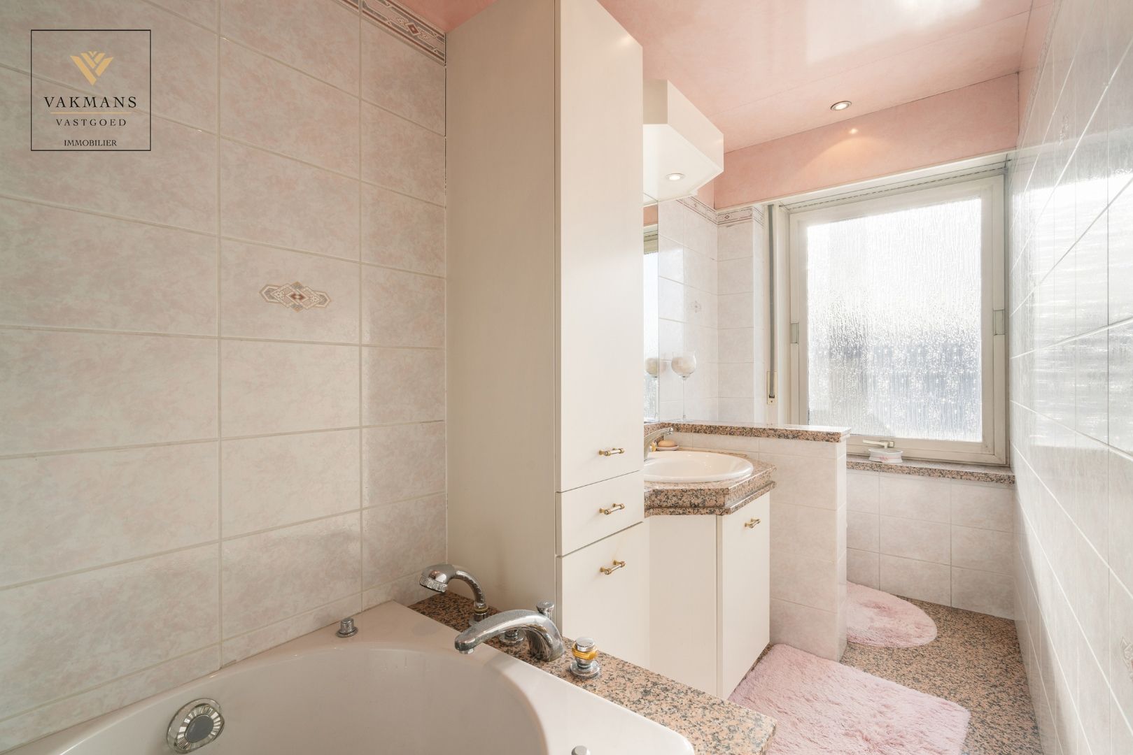 Ruime kwalitatieve gezinswoning foto 15