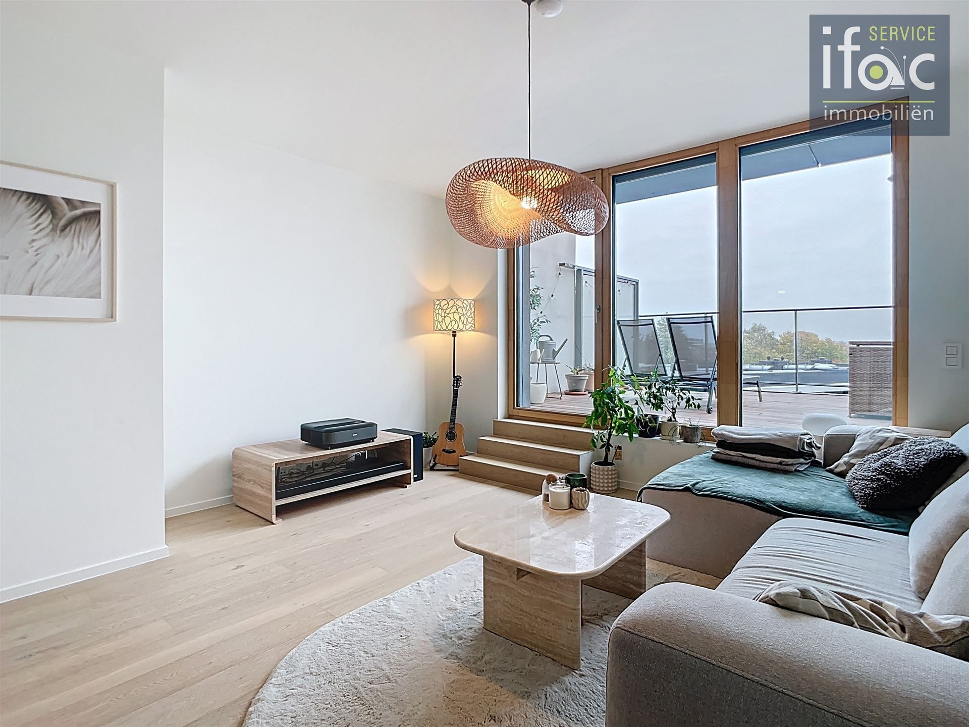 Fantastische duplex penthouse op het zevende verdiep.  foto 2
