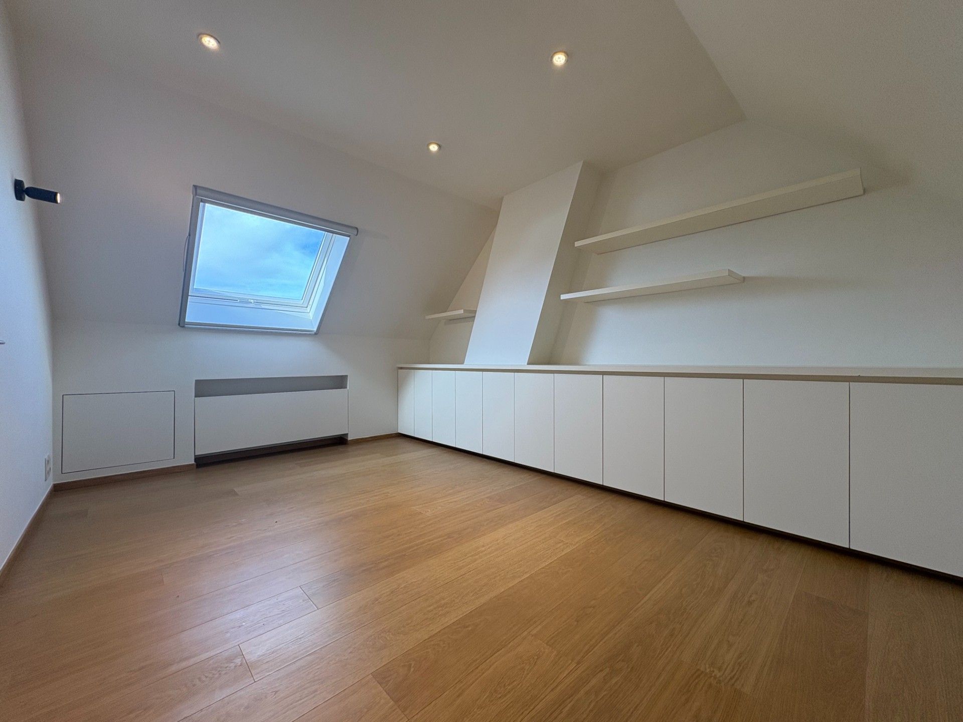 Ruime, rustig gelegen woning met 3 slaapkamers in Anzegem foto 11