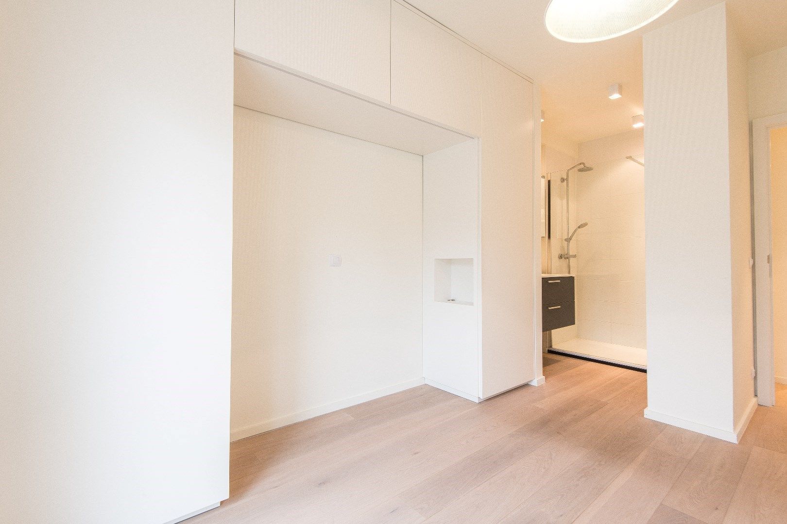 Instapklaar appartement gelegen aan de zuid-west kant van het Yzerpark foto 22