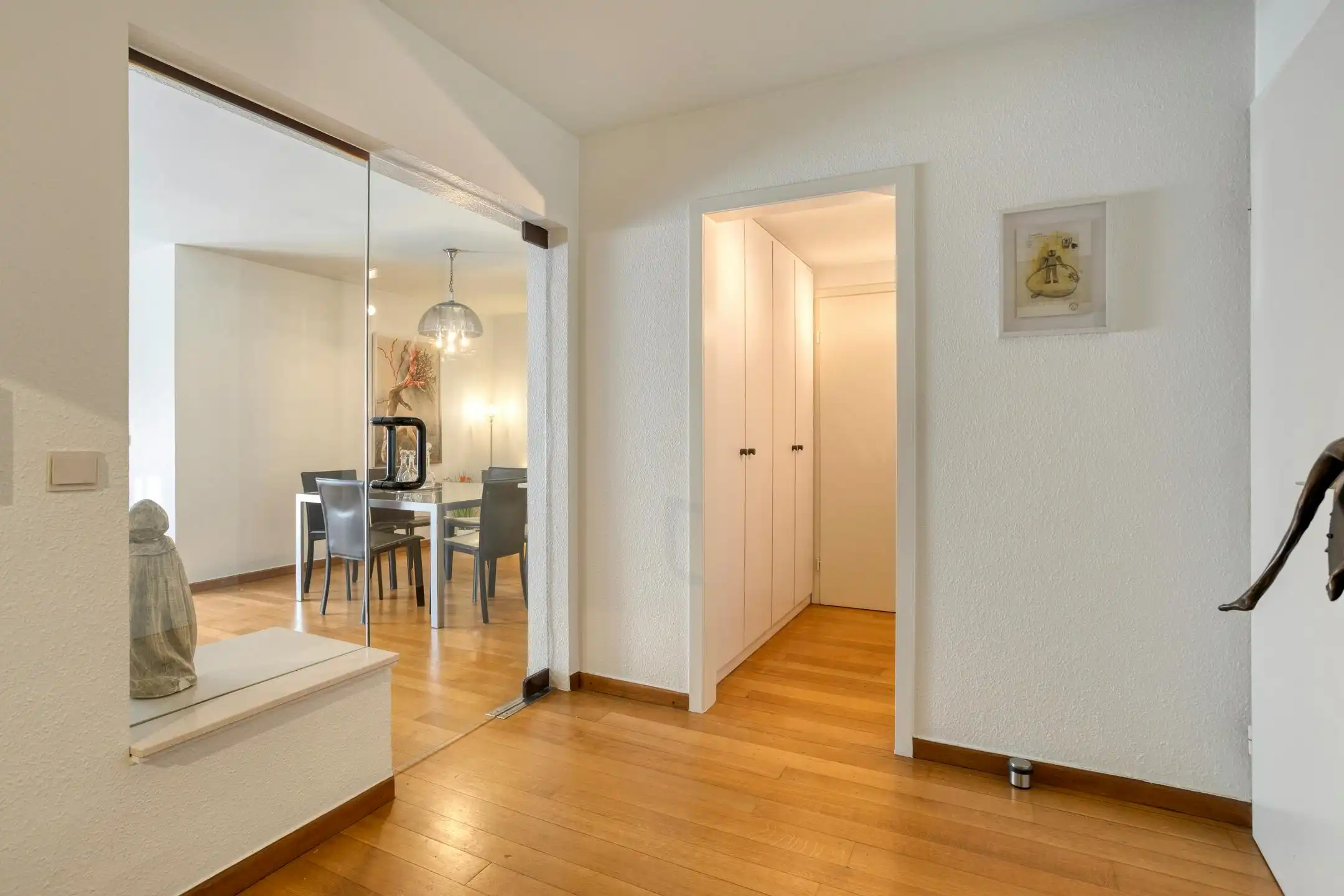 Vernieuwd 3 slaapkamer appartement met tuin in Bissegem! foto 8
