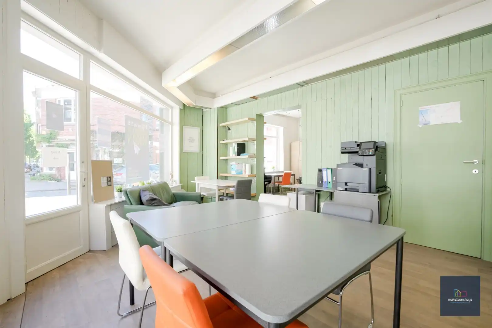 Karaktervolle eigendom met handelsruimte en renovatiepotentieel foto 3