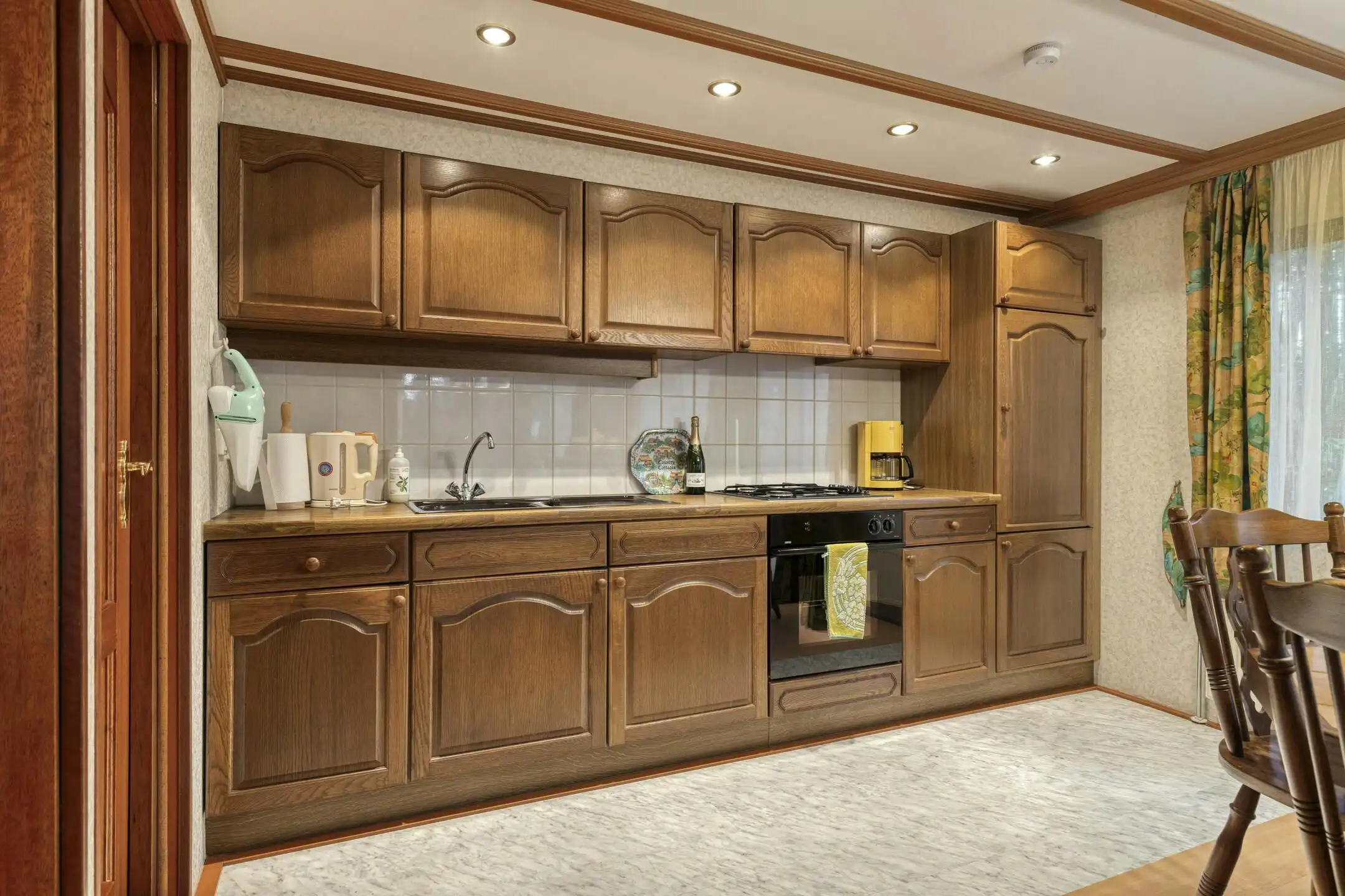 Verzorgde woning op prachtige bosgrond te koop in Wuustwezel foto 6