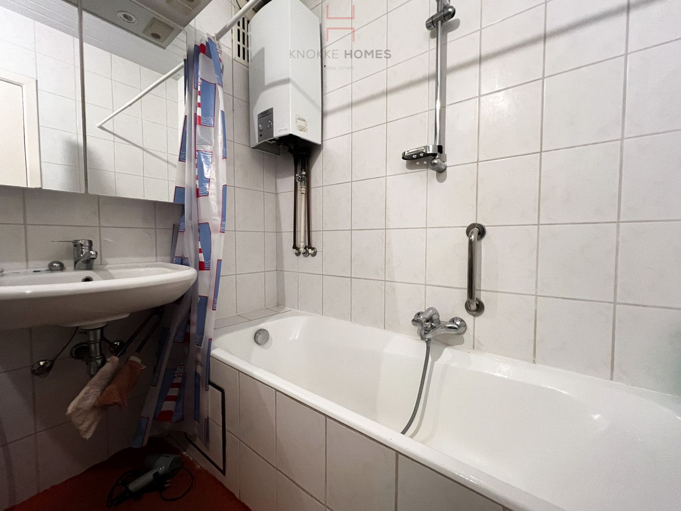 Ruim appartement op de zeedijk aan het Albertstrand-Duinbergen foto 18