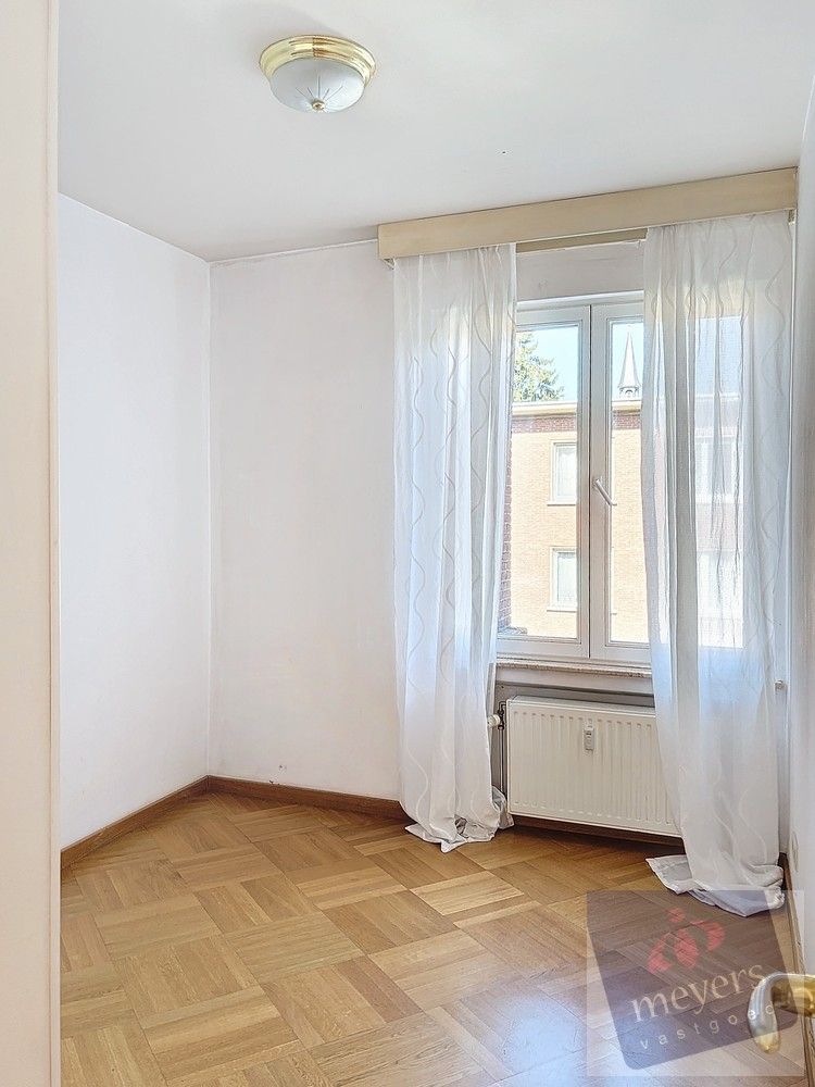 Unieke kans in hartje Hasselt – ruim appartement van 156 m² met optie tot opsplitsing foto 16