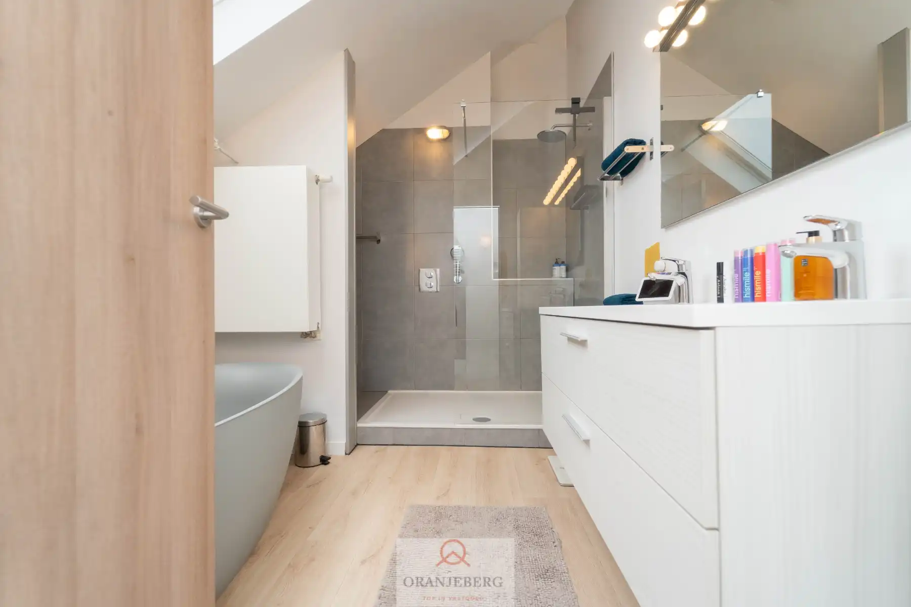 Stadsparel (264 m²) met binnentuin! foto 19