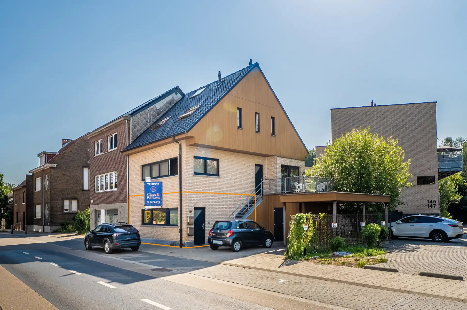 Gezellig gelijkvloersappartement met tuin. foto {{pictureIndex}}