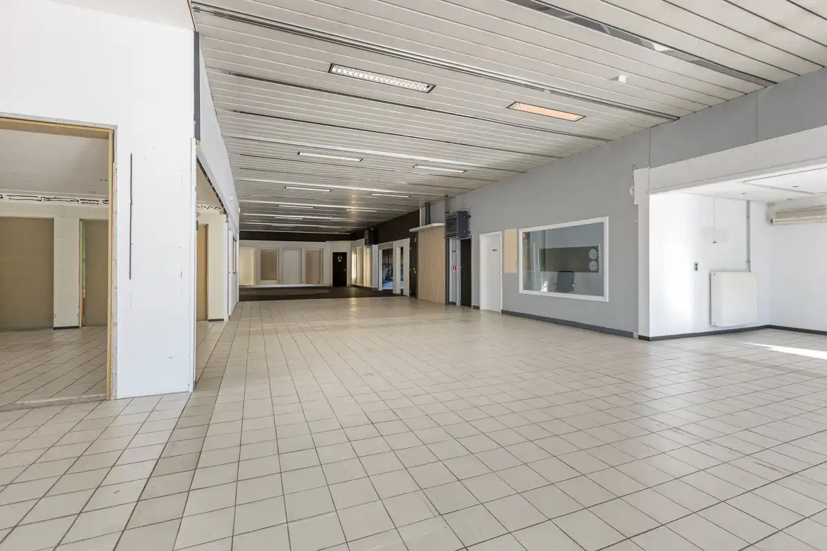 Te koop: Handelspand op toplocatie Hasseltweg foto 8