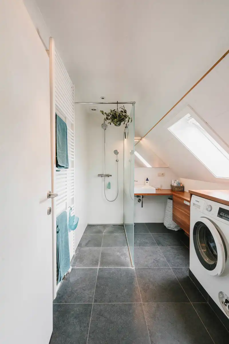 Woning op toplocatie middenin het groen foto 14