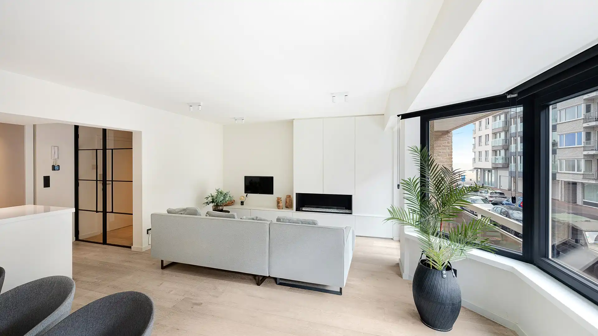 Gerenoveerd appartement met 3 slaapkamers en zijdelings zeezicht te Knokke foto 5