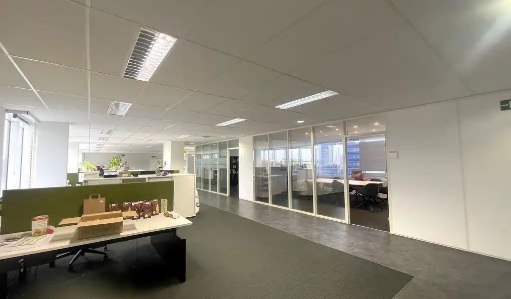 Kantoren te huur in West Port aan E34 in Zwijndrecht foto 13