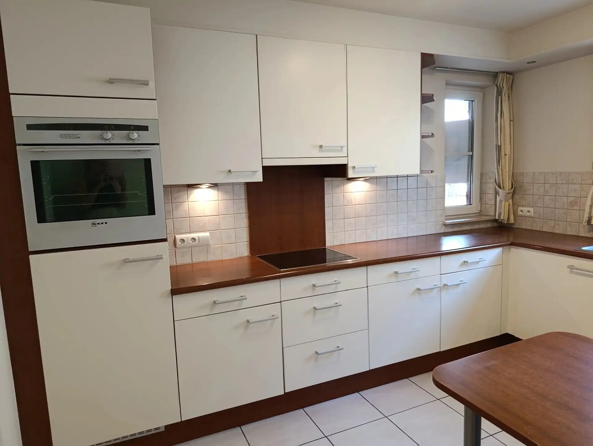 Gelijkvloers appartement met 2 slaapkamers foto 5