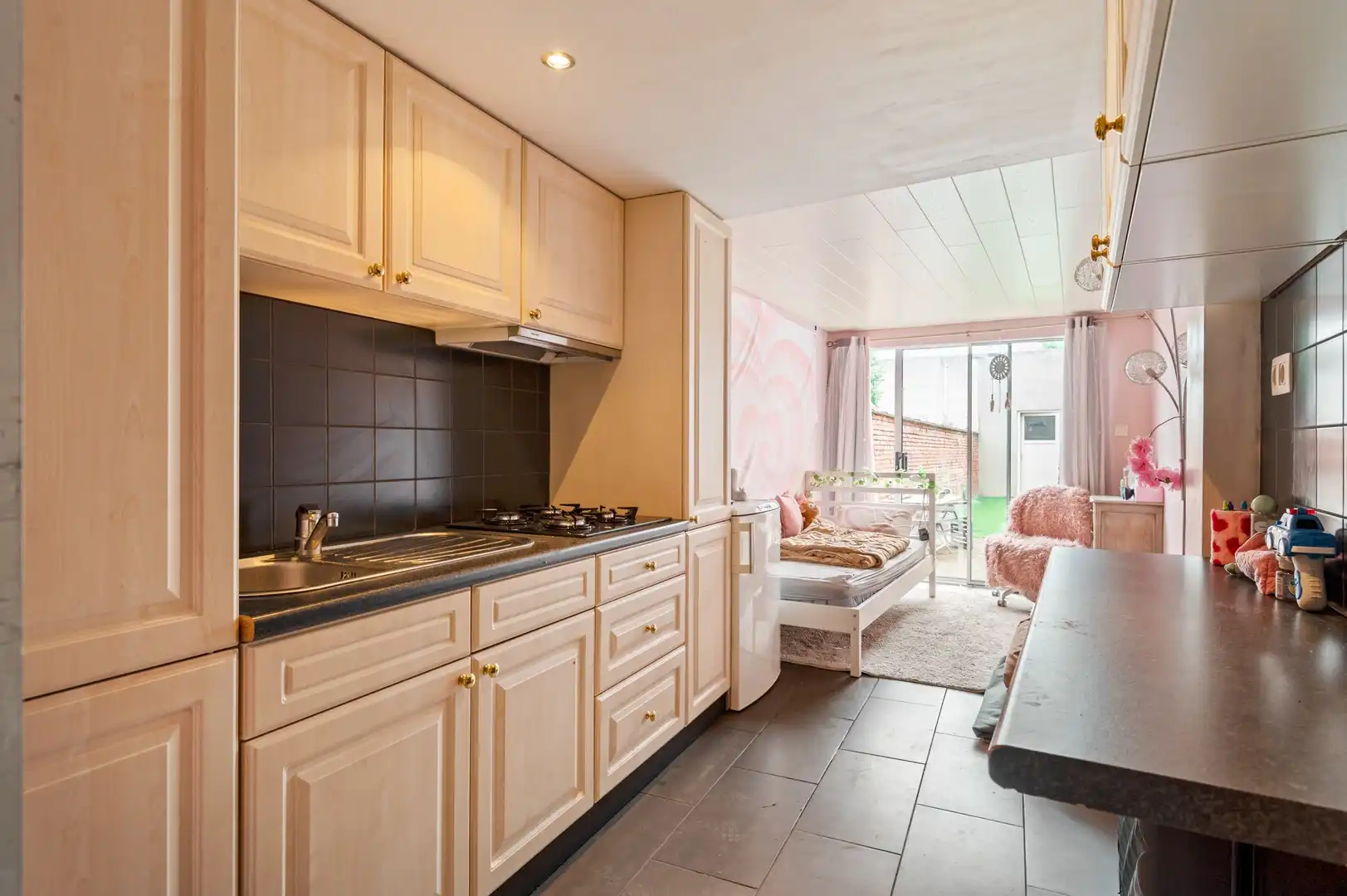 Lichtrijk, energie efficiënt (EPC C) app met zonnige tuin in Schoten foto 13