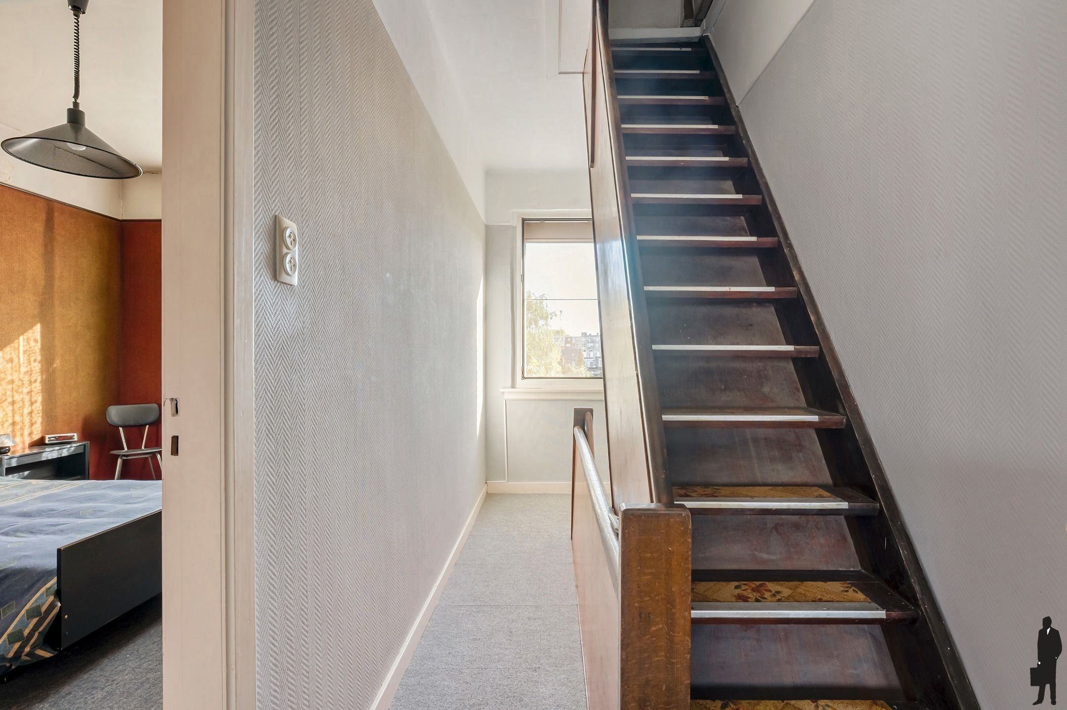 Ruime gezinswoning met bouwgrond. foto 14