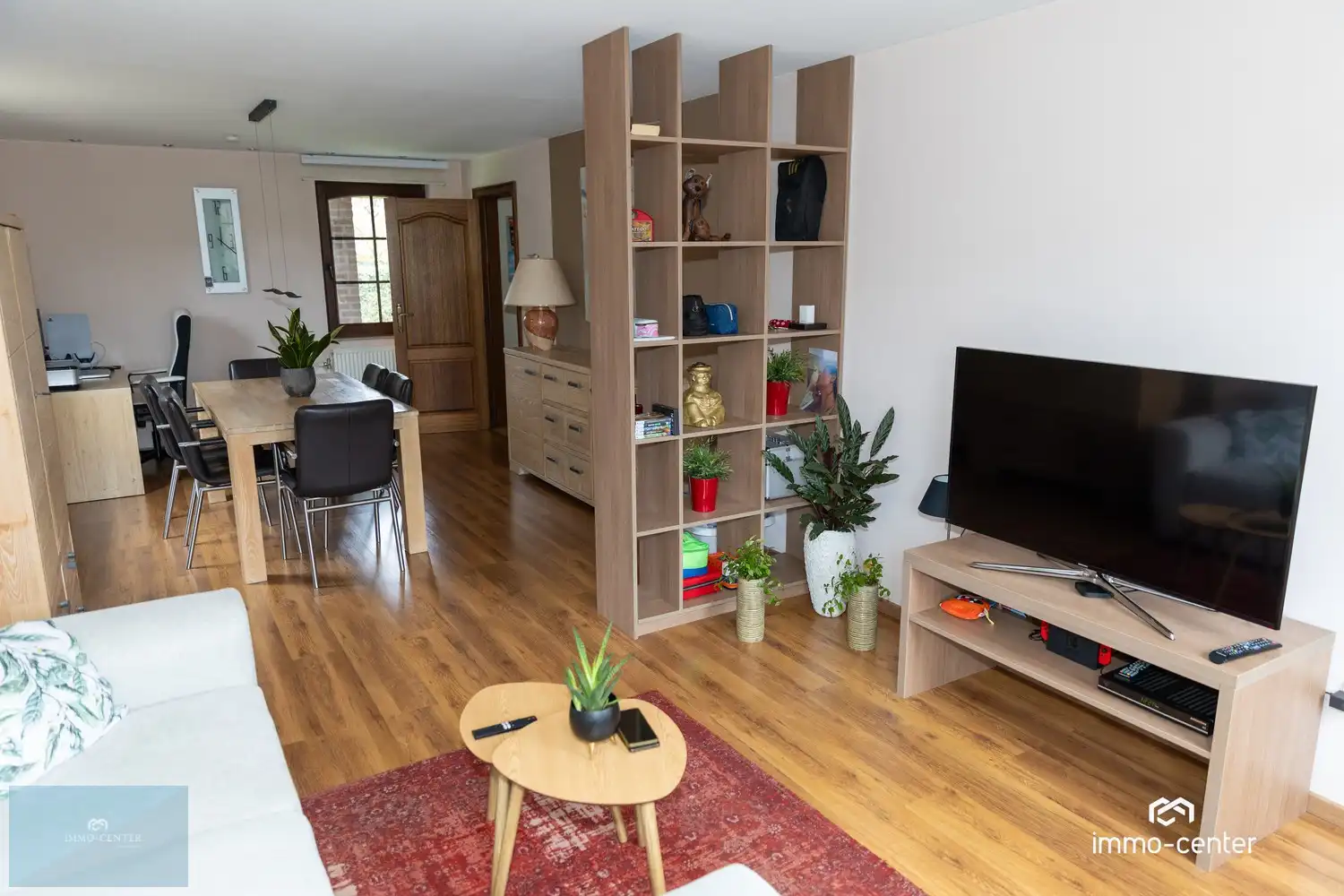 Te koop: Ruime open bebouwing met 3 slaapkamers, garage en tuin op 492 m² in Opglabbeek - Instapklare woning. foto 6