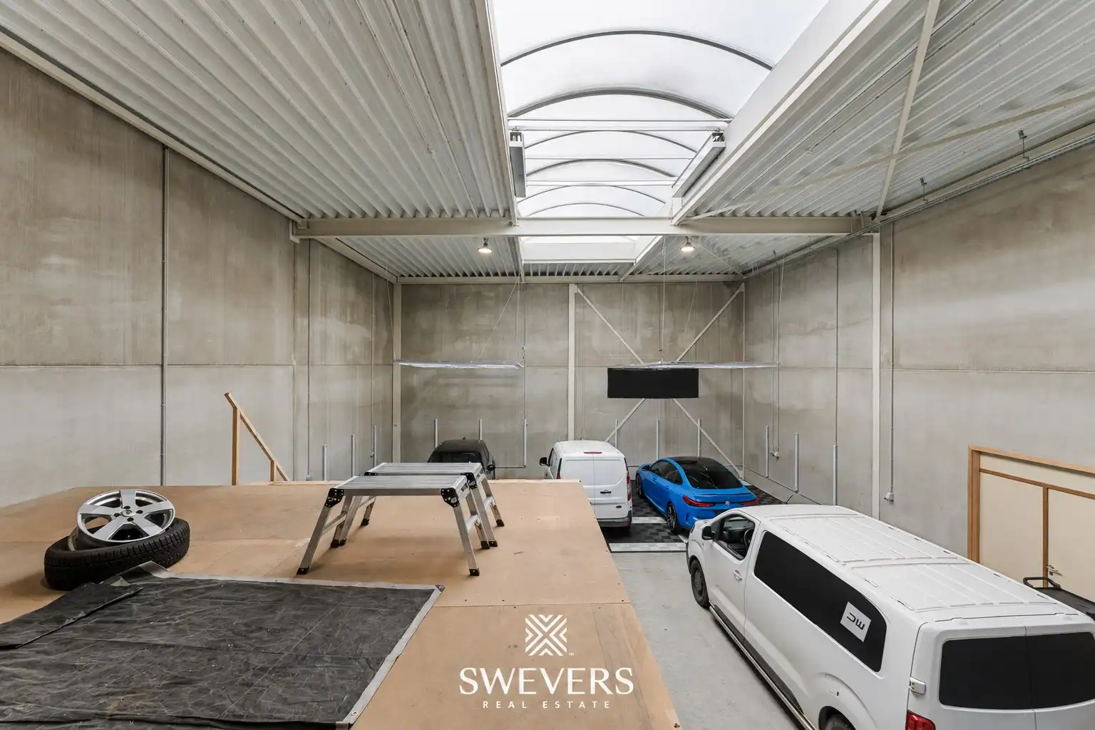 Instapklare recente KMO-unit 220m2 te Lummen: ideale opbrengsteigendom of uw eigen activiteit? foto 4
